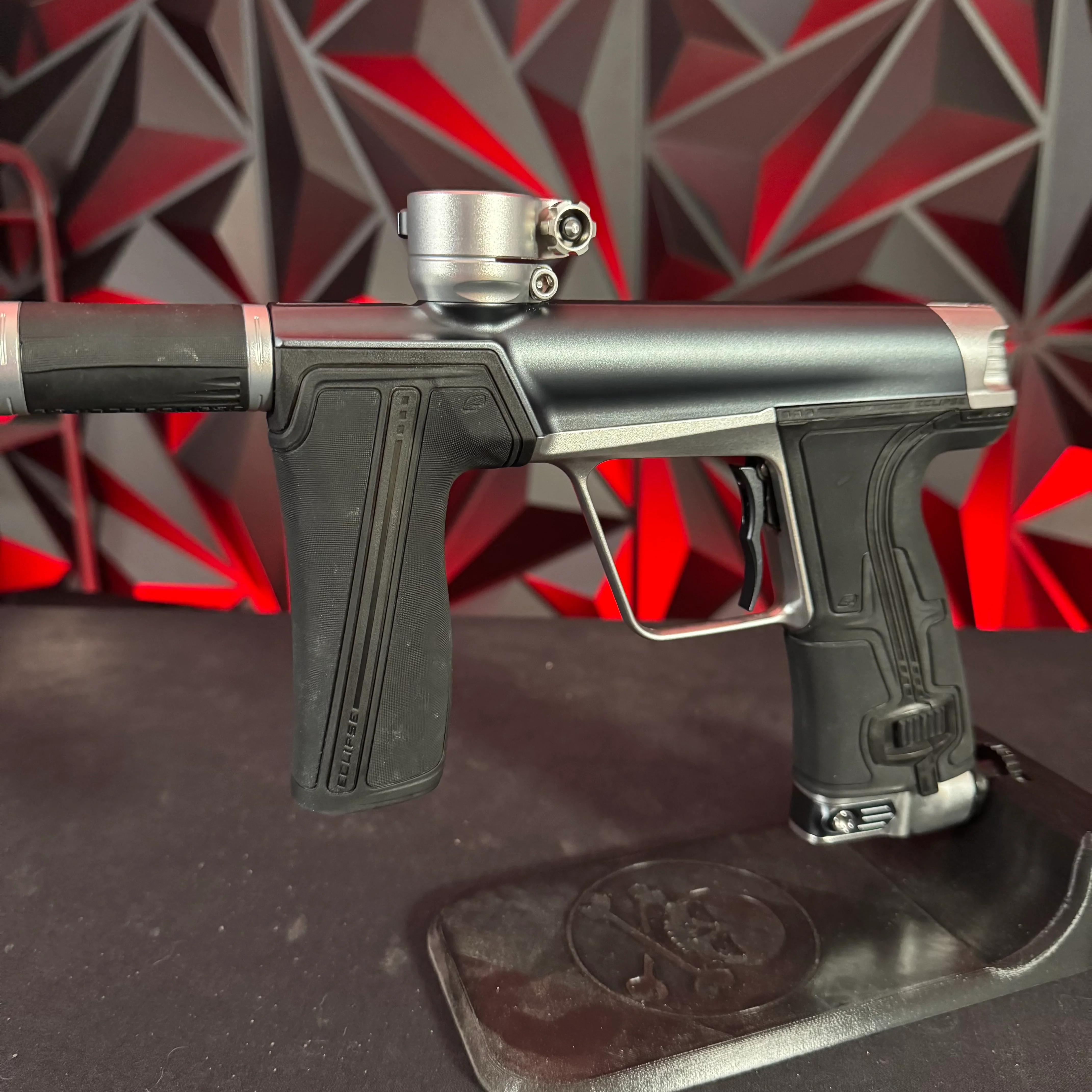 Used Planet Eclipse CS3 Pro Paintball Gun - Providence (Grey/Silver) - Image 5