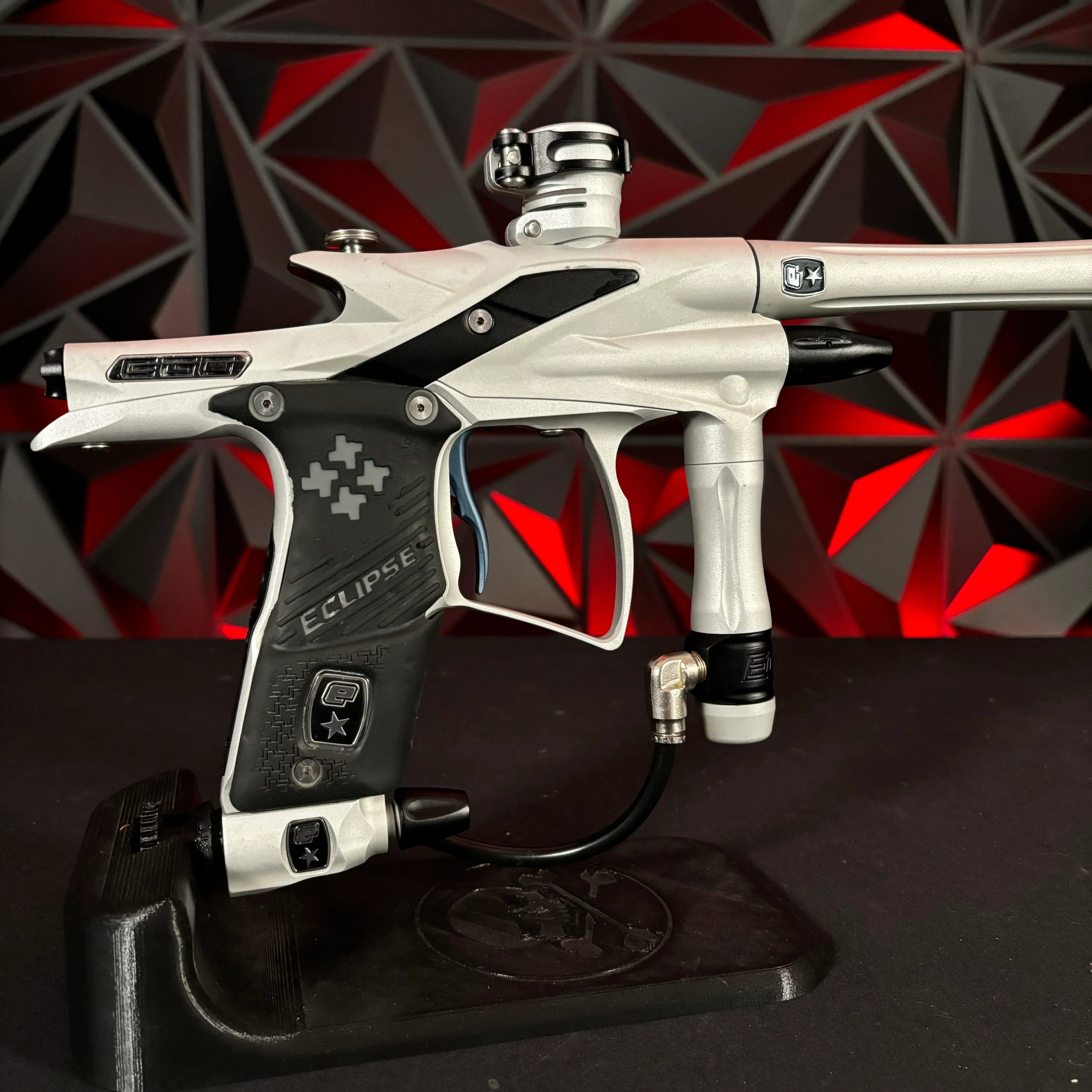 Used Planet Eclipse Ego 09 Paintball Gun - White/Black - Image 2
