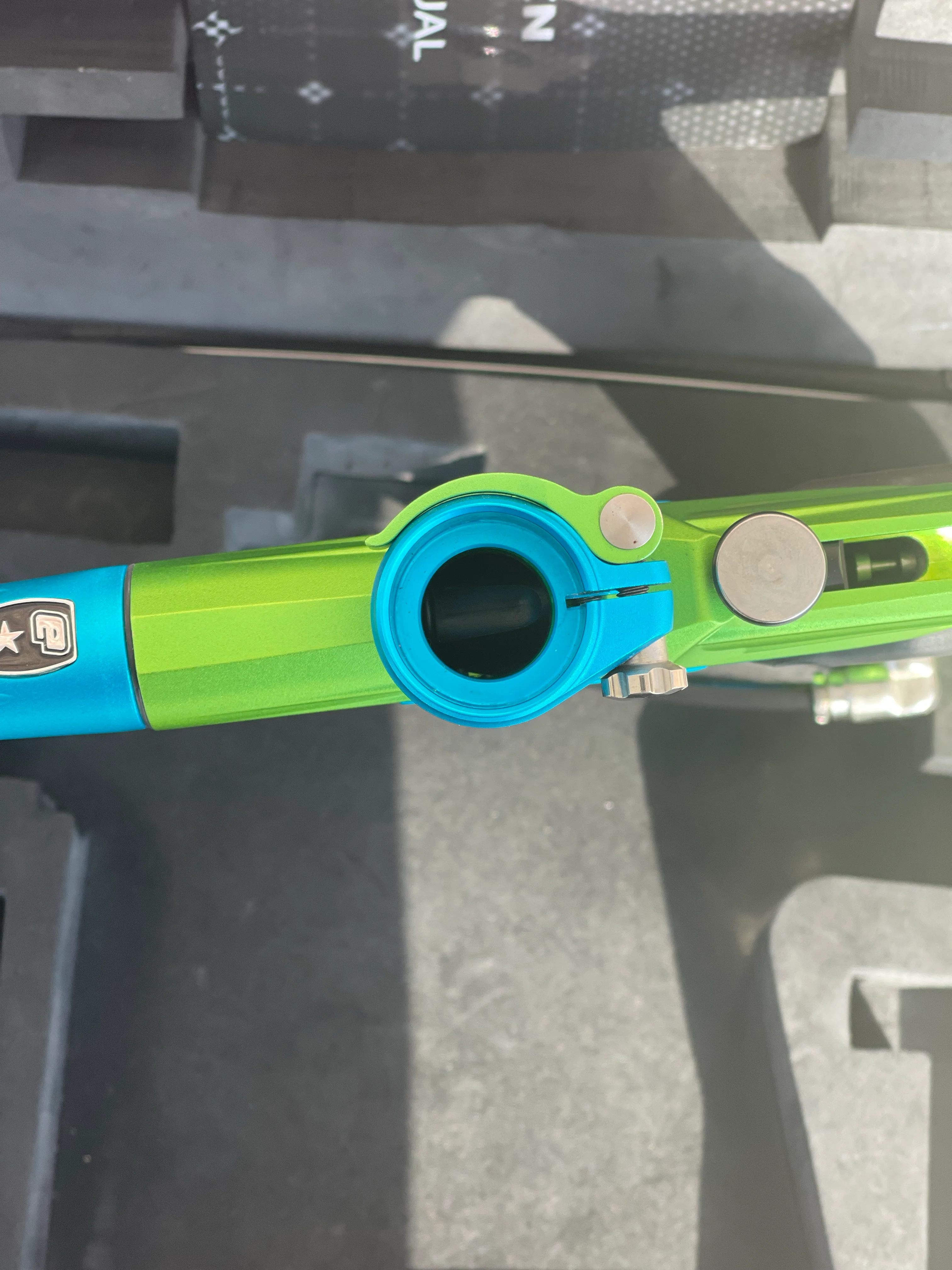 Used Planet Eclipse Ego 10 Paintball Marker- Green/Teal - Image 8