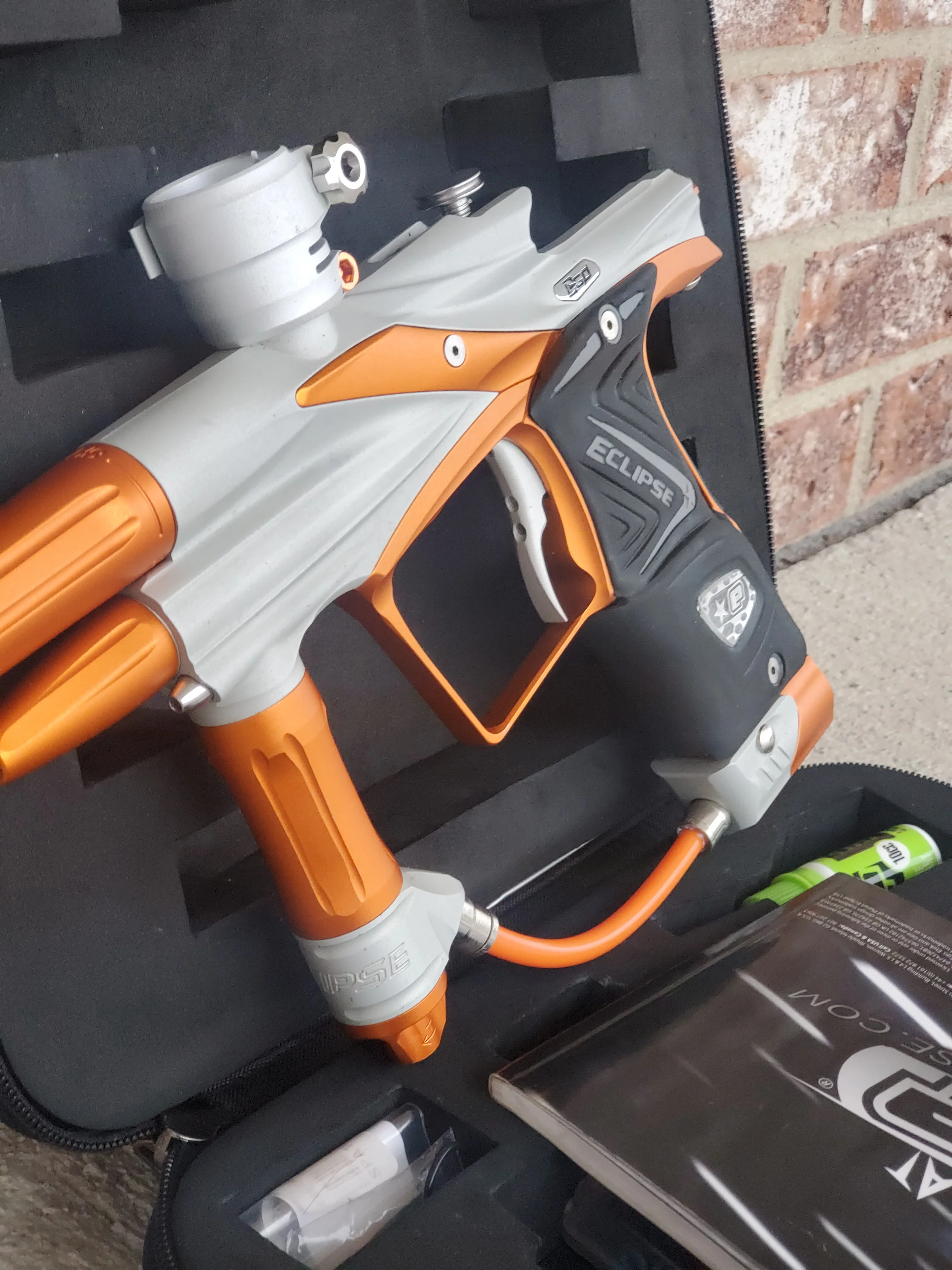 Used Planet Eclipse Ego 11 Paintball Marker- Dust White / Orange - Image 4