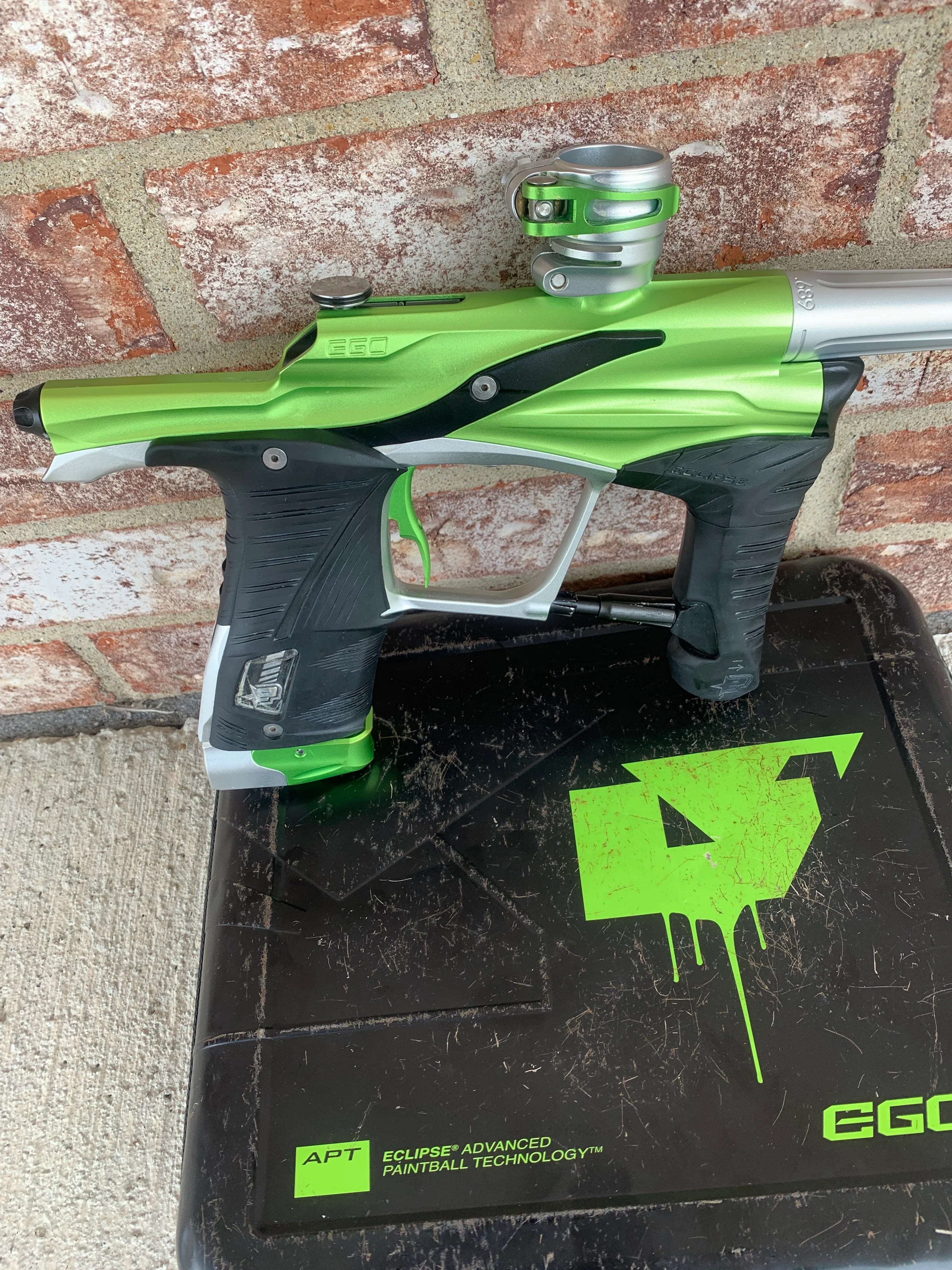 Used Planet Eclipse Ego Lv1 Paintball Marker- Lime/Balck - Image 2