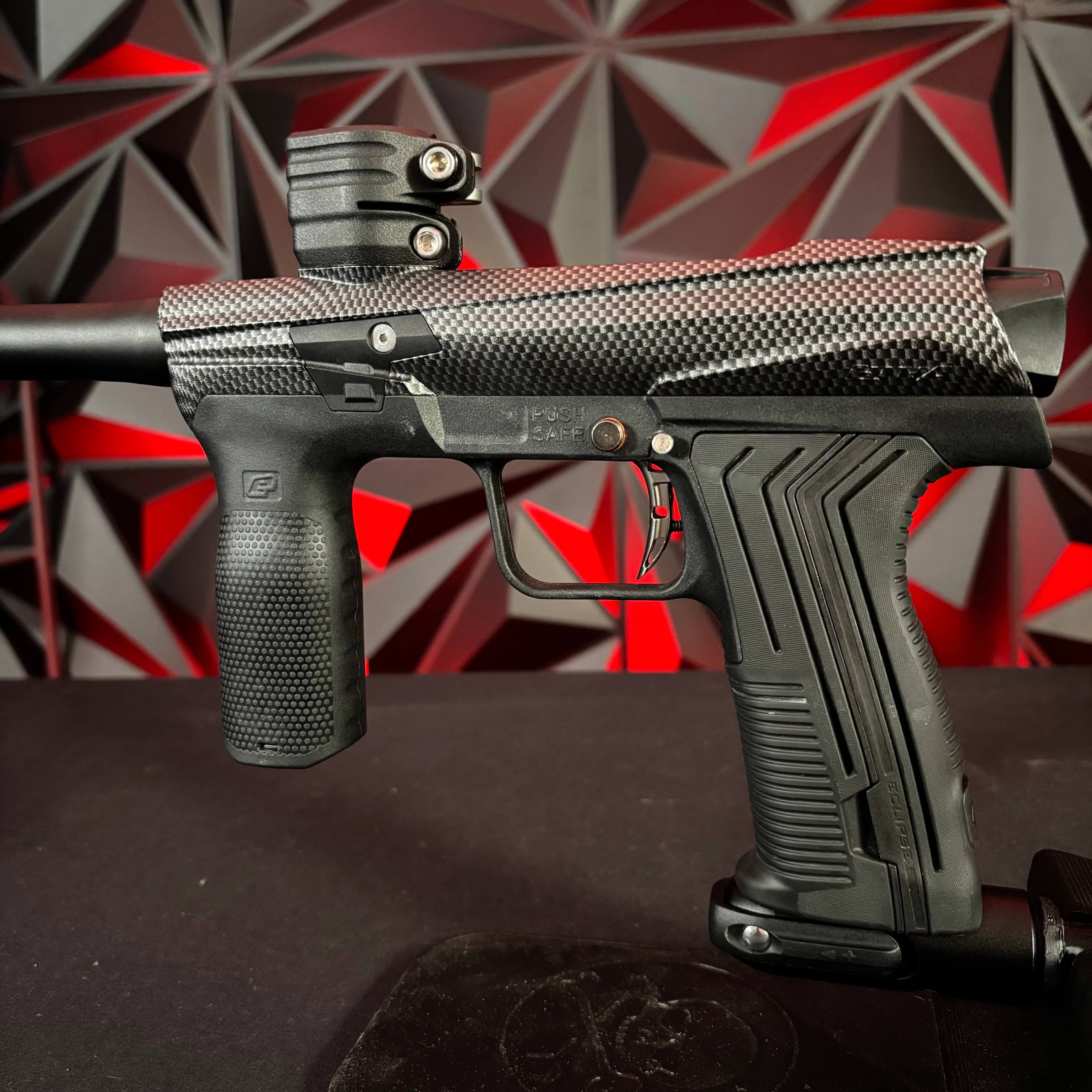 Used Planet Eclipse Emek 100 Paintball Gun - Black w/Carbon Fiber Body, Deadlywinds HAir 45 V2 Valve, POPs ASA, Aftermarket Trigger - Image 3