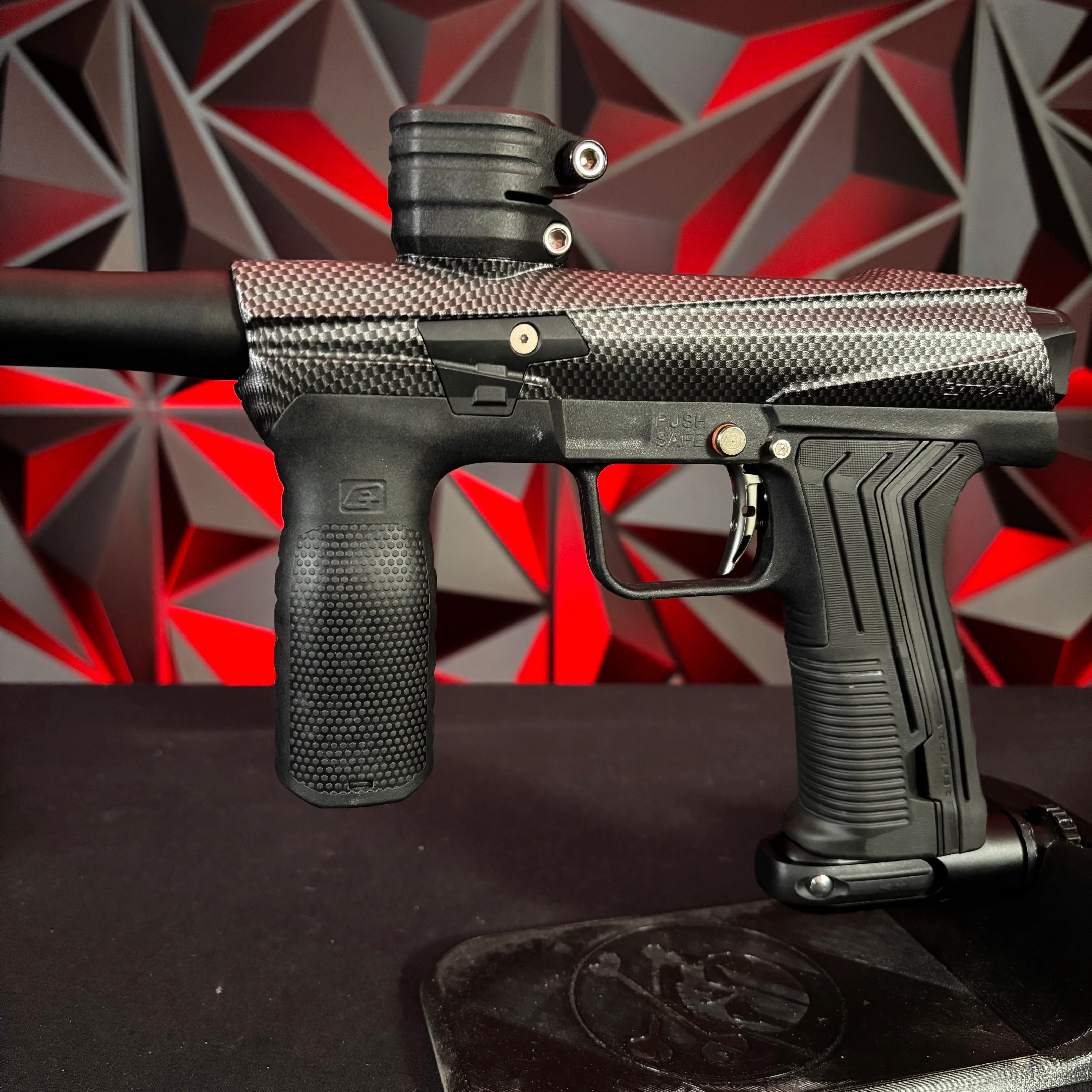Used Planet Eclipse Emek 100 Paintball Gun - Black w/Carbon Fiber Body, Deadlywinds HAir 45 V2 Valve, POPs ASA, Aftermarket Trigger - Image 5