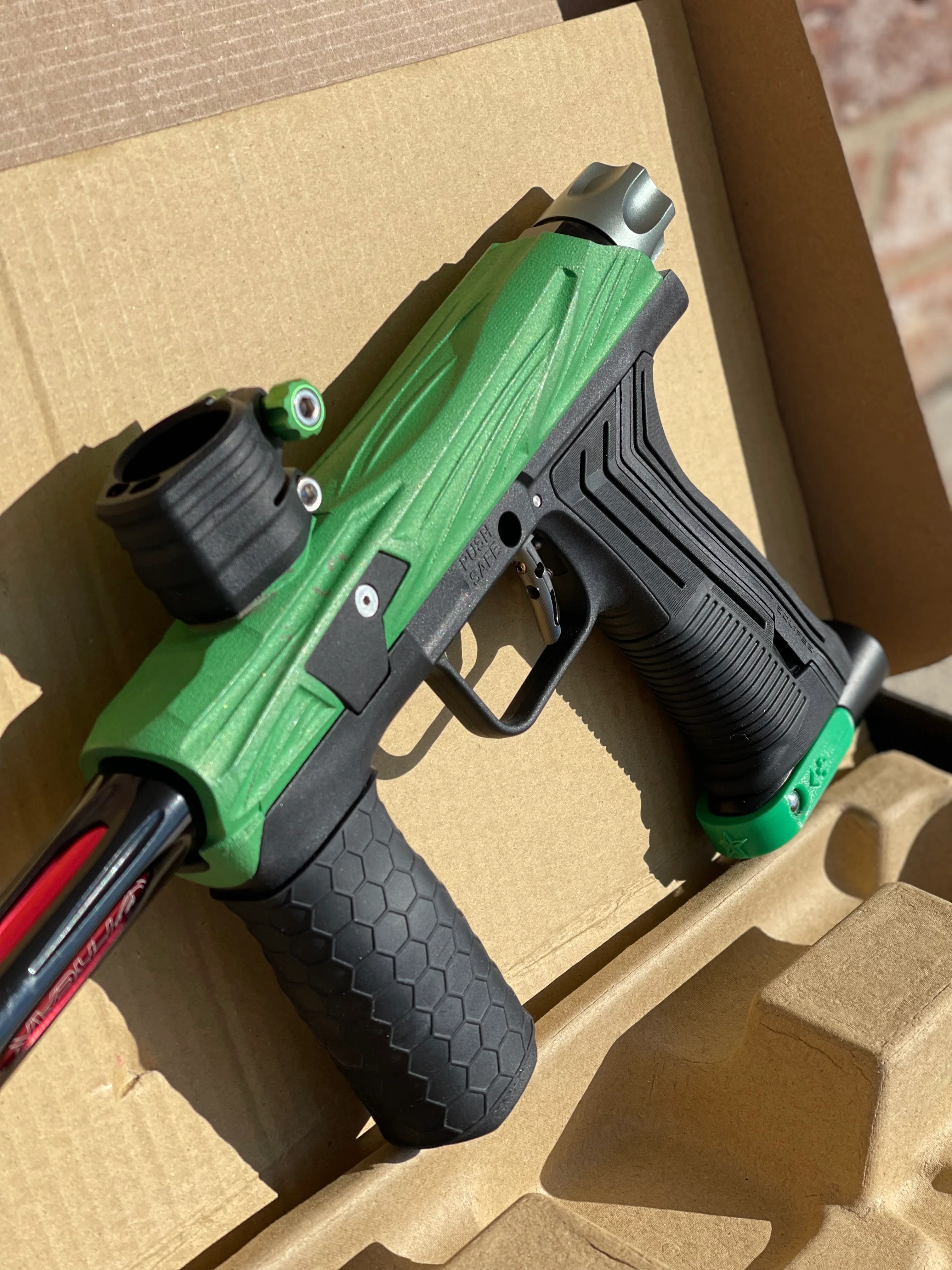 Used Planet Eclipse Emek 100 Paintball Gun - Green - Custom Body w/ Infamous Murder Trigger w/ Freak XL Barrel Kit, Hair 45 Trigger Valve, POPS ASA, Exalt Back Cap, Exalt Feedneck Lever, Rubber Front Grip Sleeve - Image 4