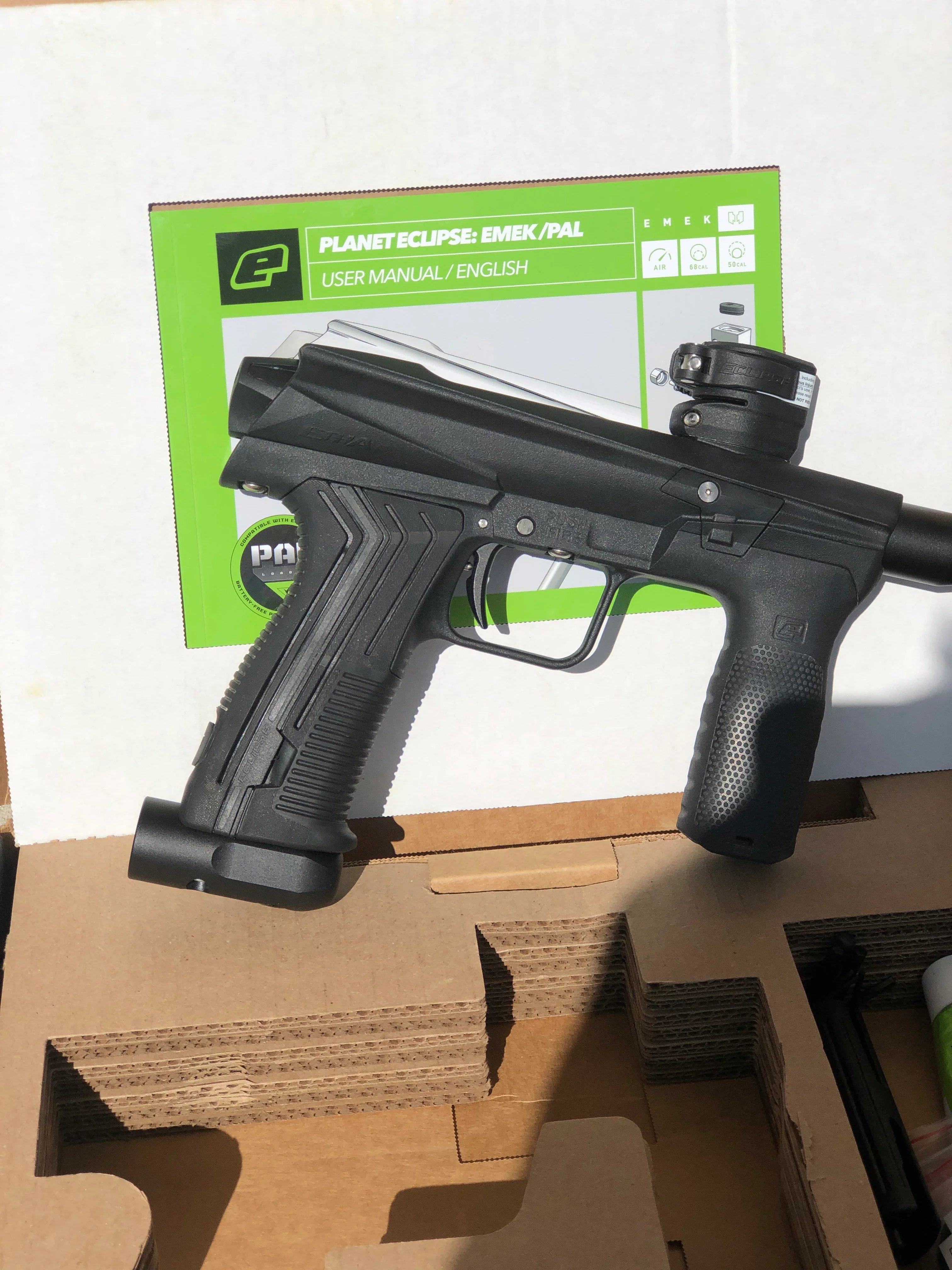 Used Planet Eclipse Emek Paintball Gun - Image 2