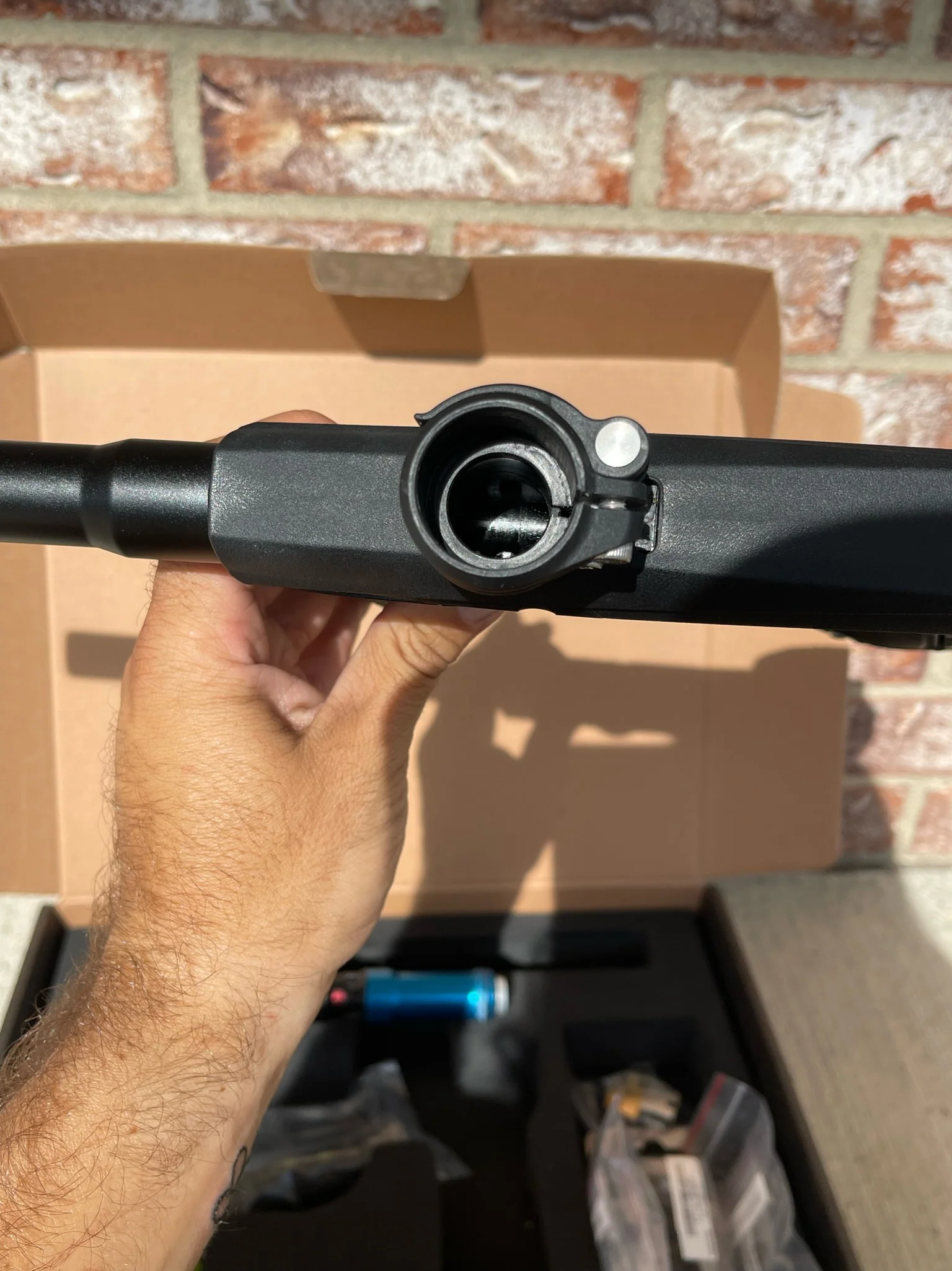Used Planet Eclipse Emek Paintball Gun (Early Gen) - Black w/ POPS ASA, FL 3 Way Valve, Fang Trigger - Image 4