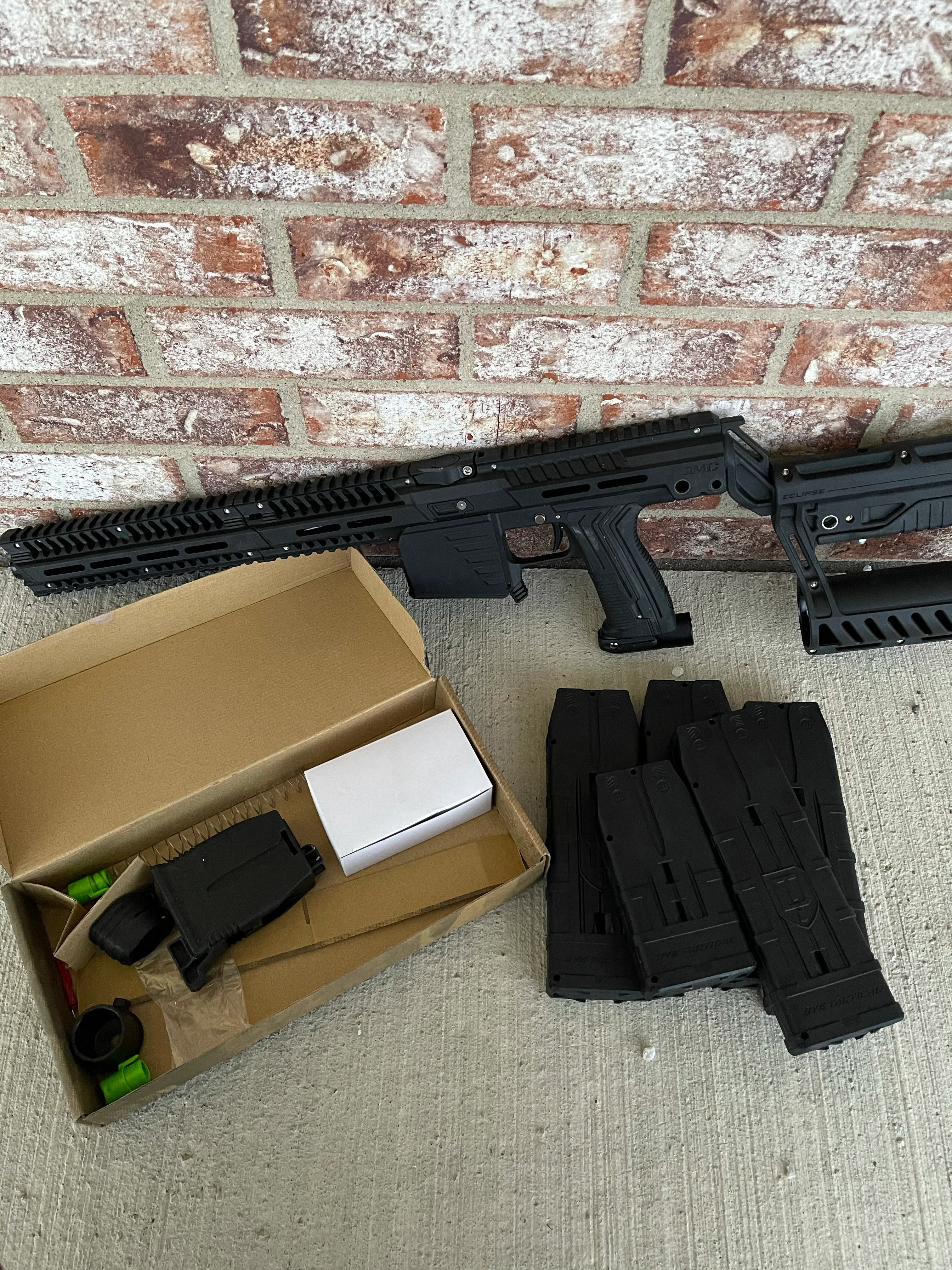 Used Planet Eclipse EMF100 Paintball Gun - Black - Image 5