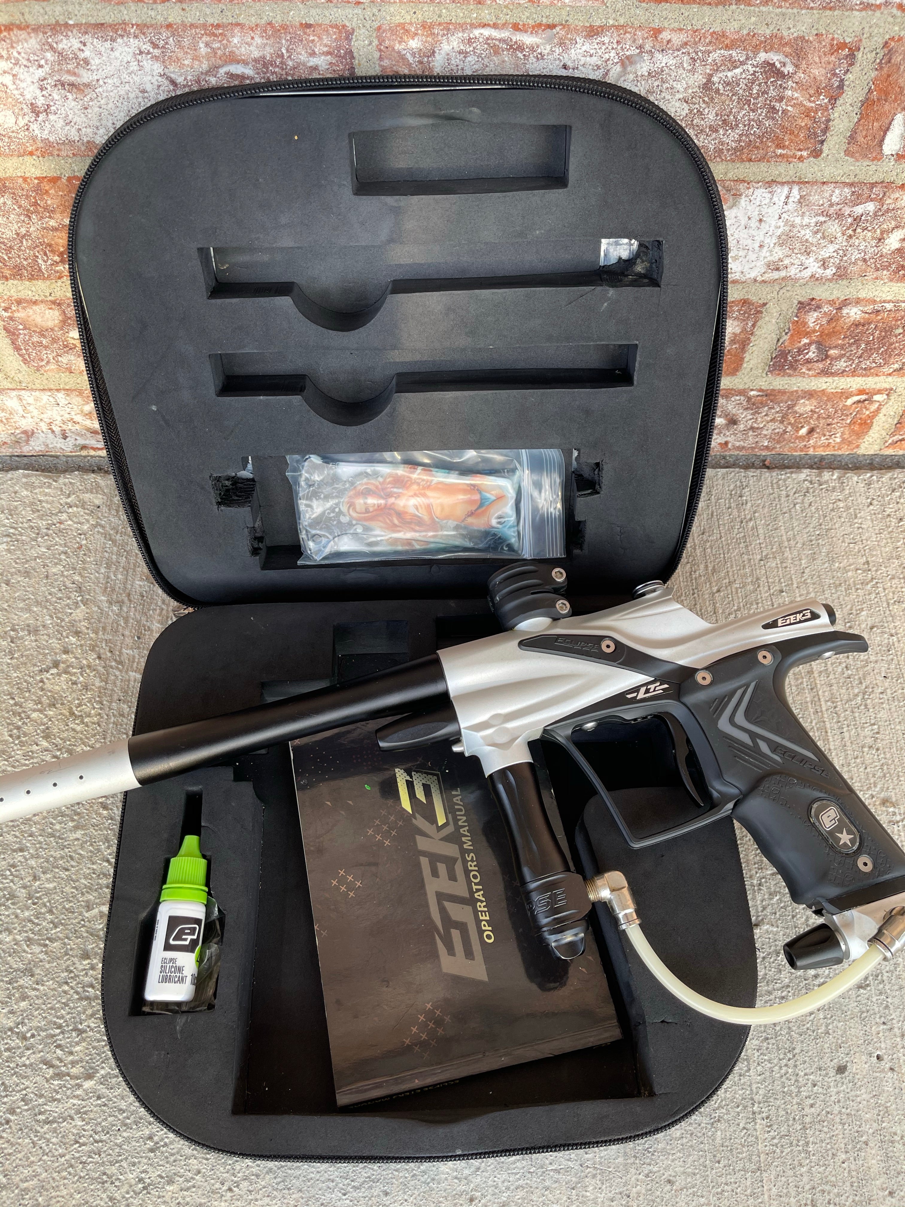 Used Planet Eclipse Etek 3 LT Paintball Gun - Dust White/Black - Image 5