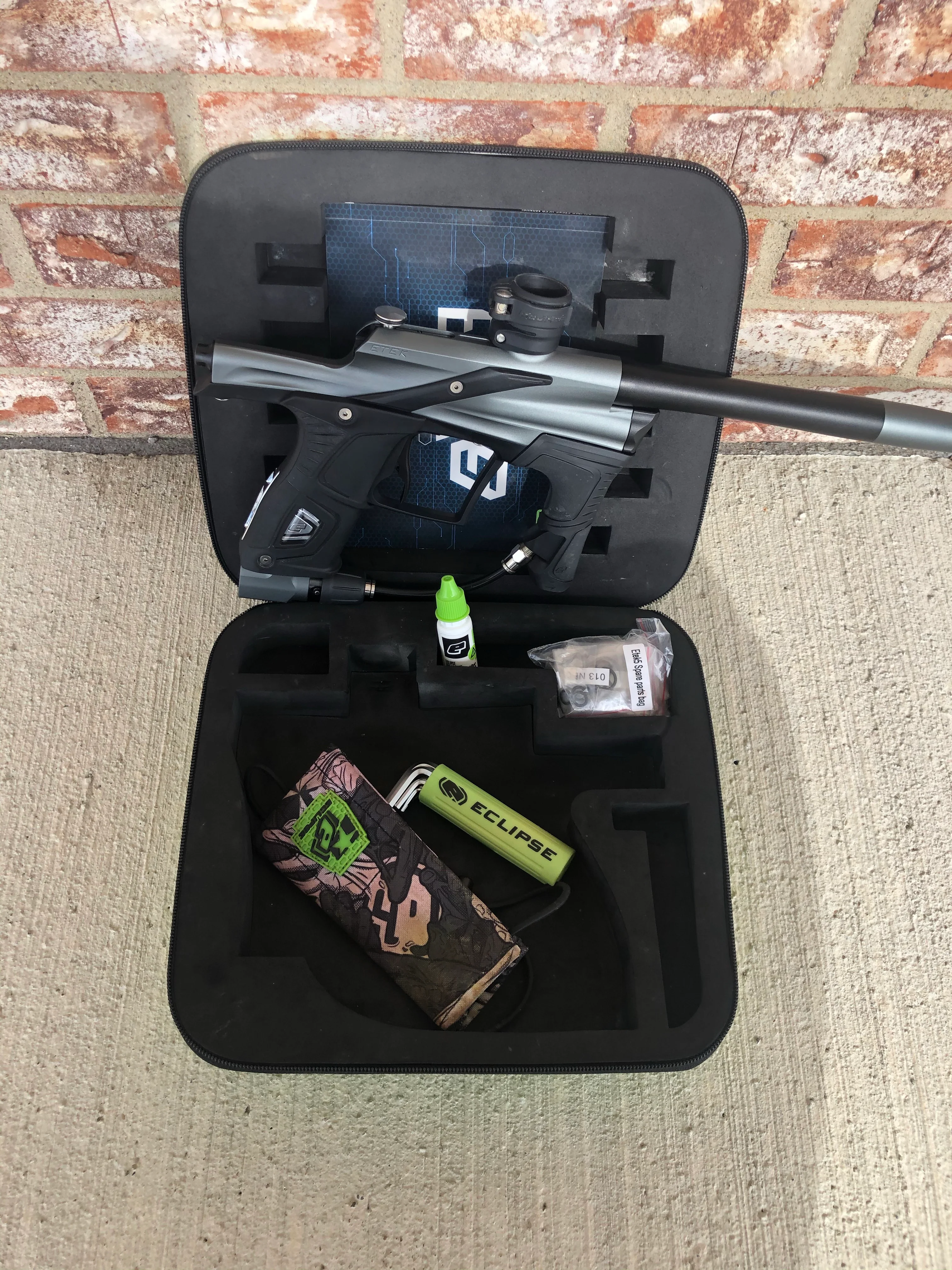 Used Planet Eclipse Etek 5 OLED Paintball Gun - Grey/Black - Image 9