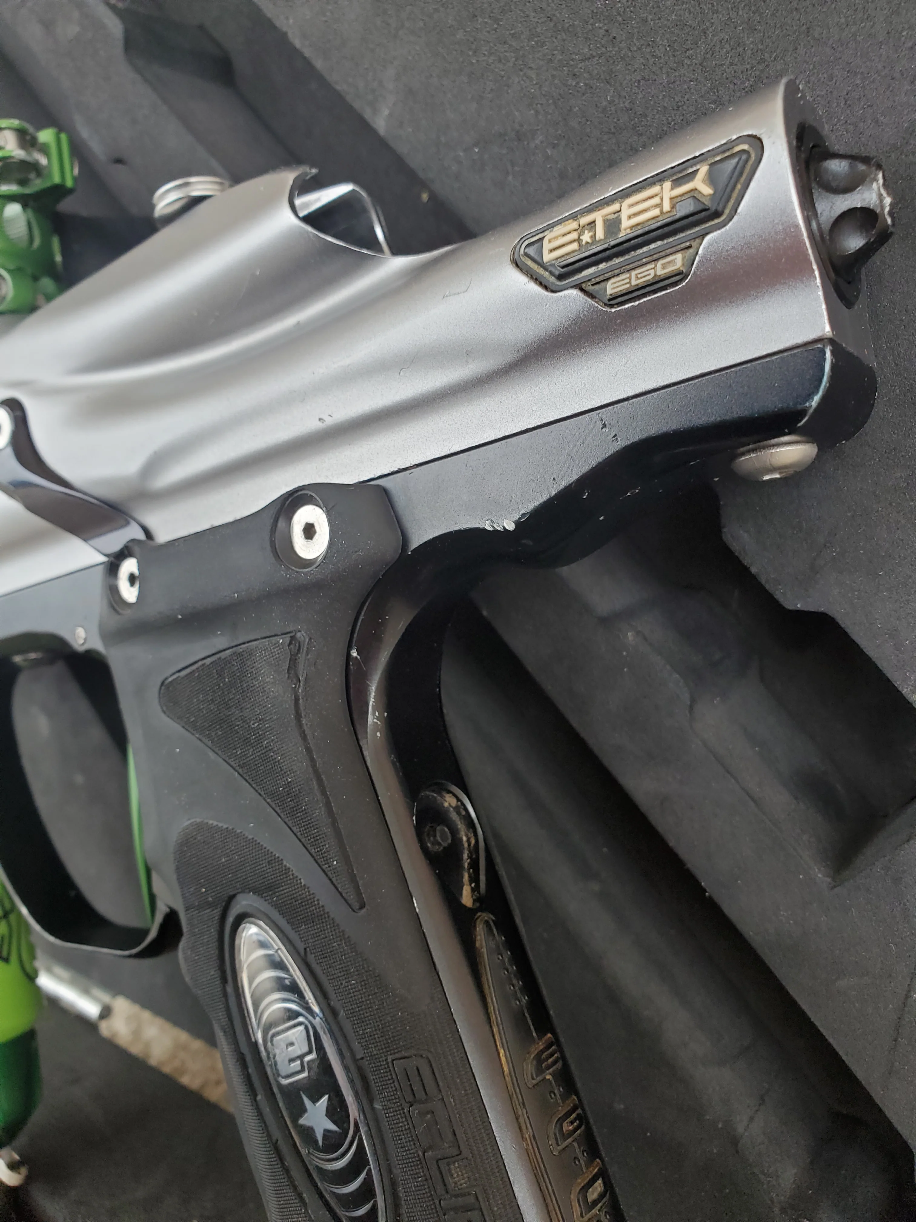 Used Planet Eclipse Etek Paintball Gun - Silver / Green - Image 6