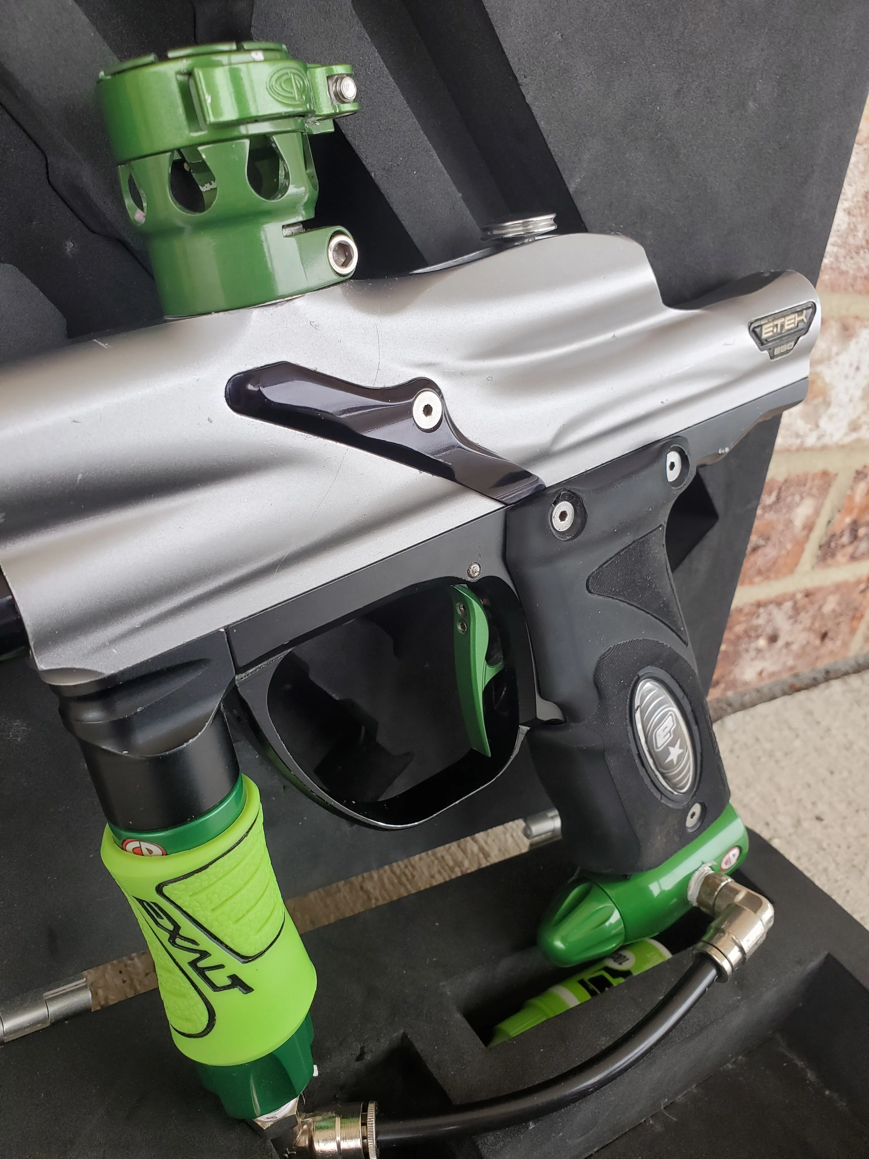 Used Planet Eclipse Etek Paintball Gun - Silver / Green - Image 7