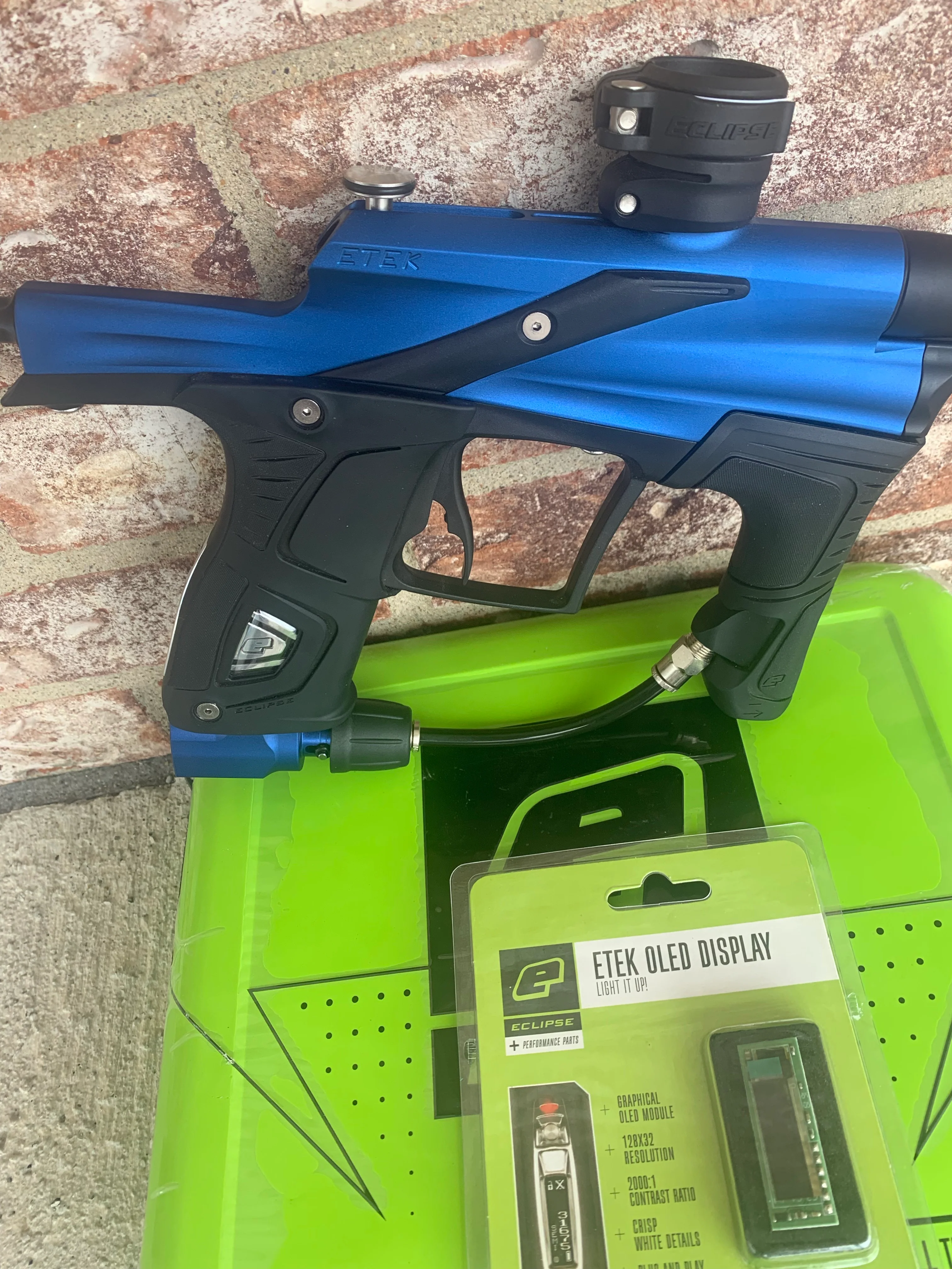 Used Planet Eclipse Etek5 Paintball Marker- Blue - Image 2
