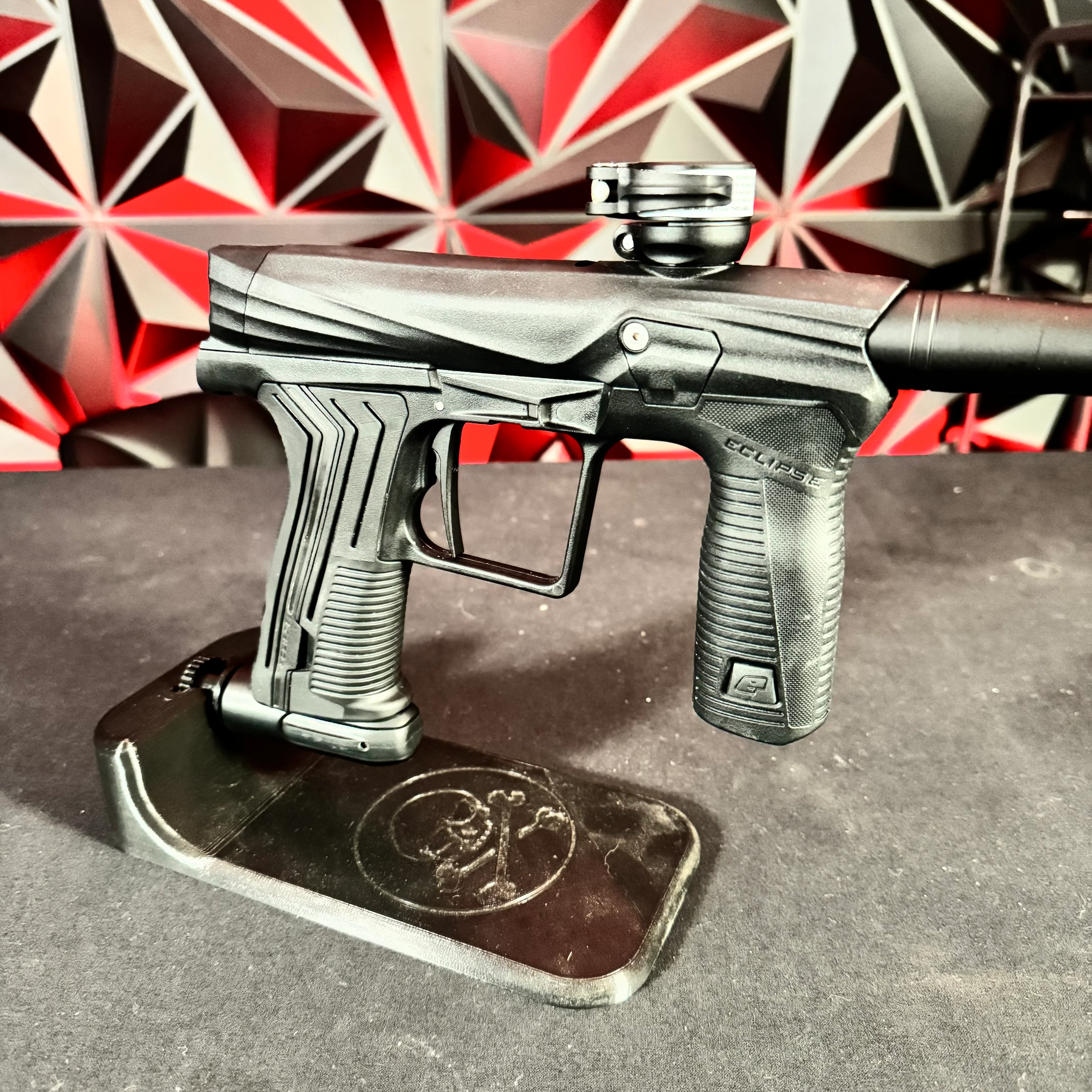 Used Planet Eclipse Etha 3 Paintball Gun - Black w/Infamous Marker Case - Image 4