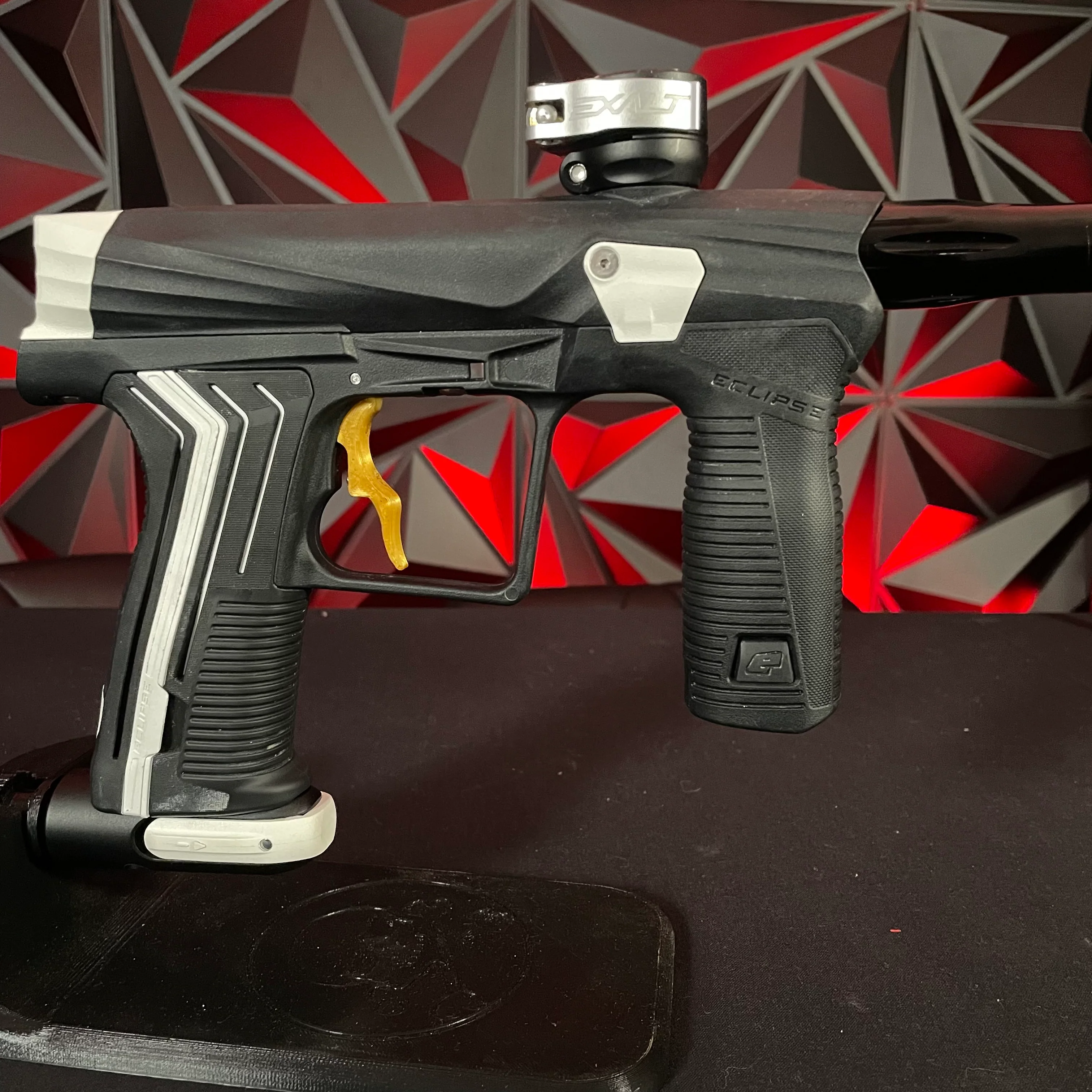 Used Planet Eclipse Etha 3 Paintball Gun - Black w/ White CCU Kit, UL-S Barrel, & Deuce Trigger - Image 5