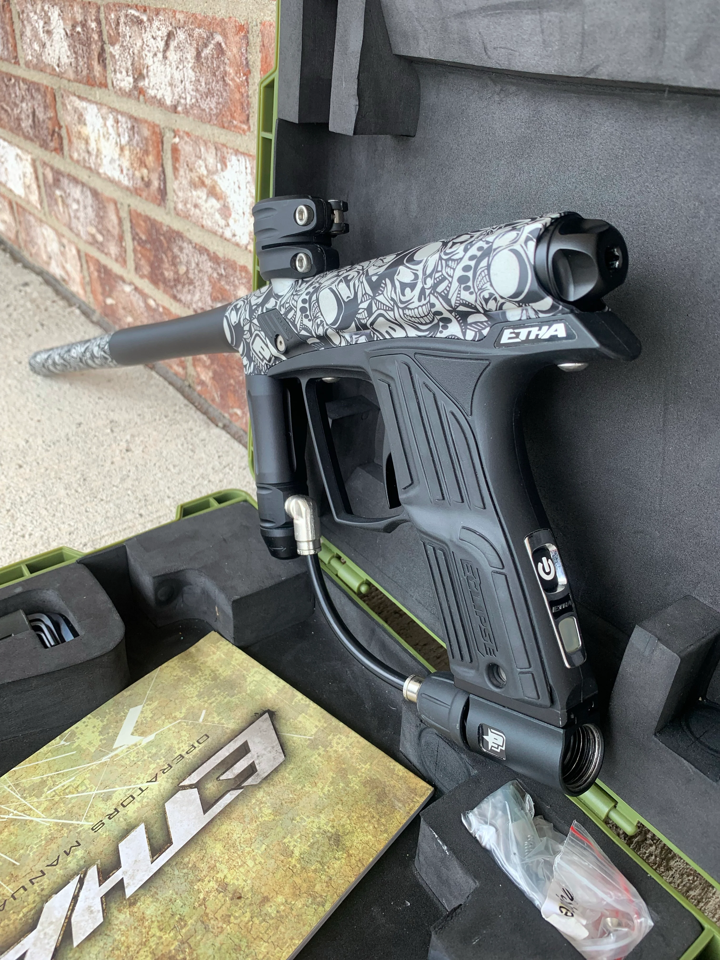 Used Planet Eclipse Etha Paintball Gun - TItan White - Image 3