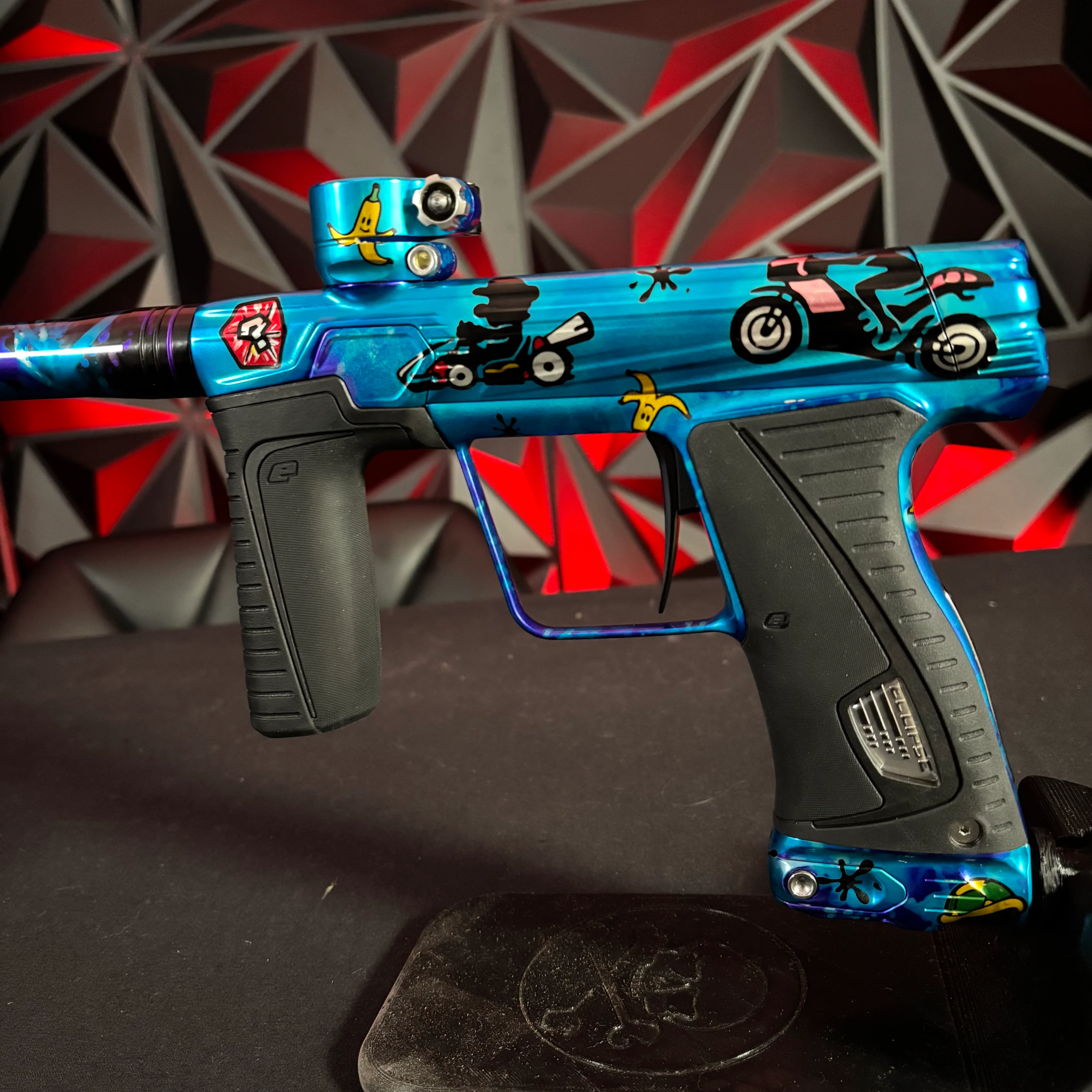 Used Planet Eclipse Gtek 180r Paintball Gun - LE Blue Mario Kart - Image 4