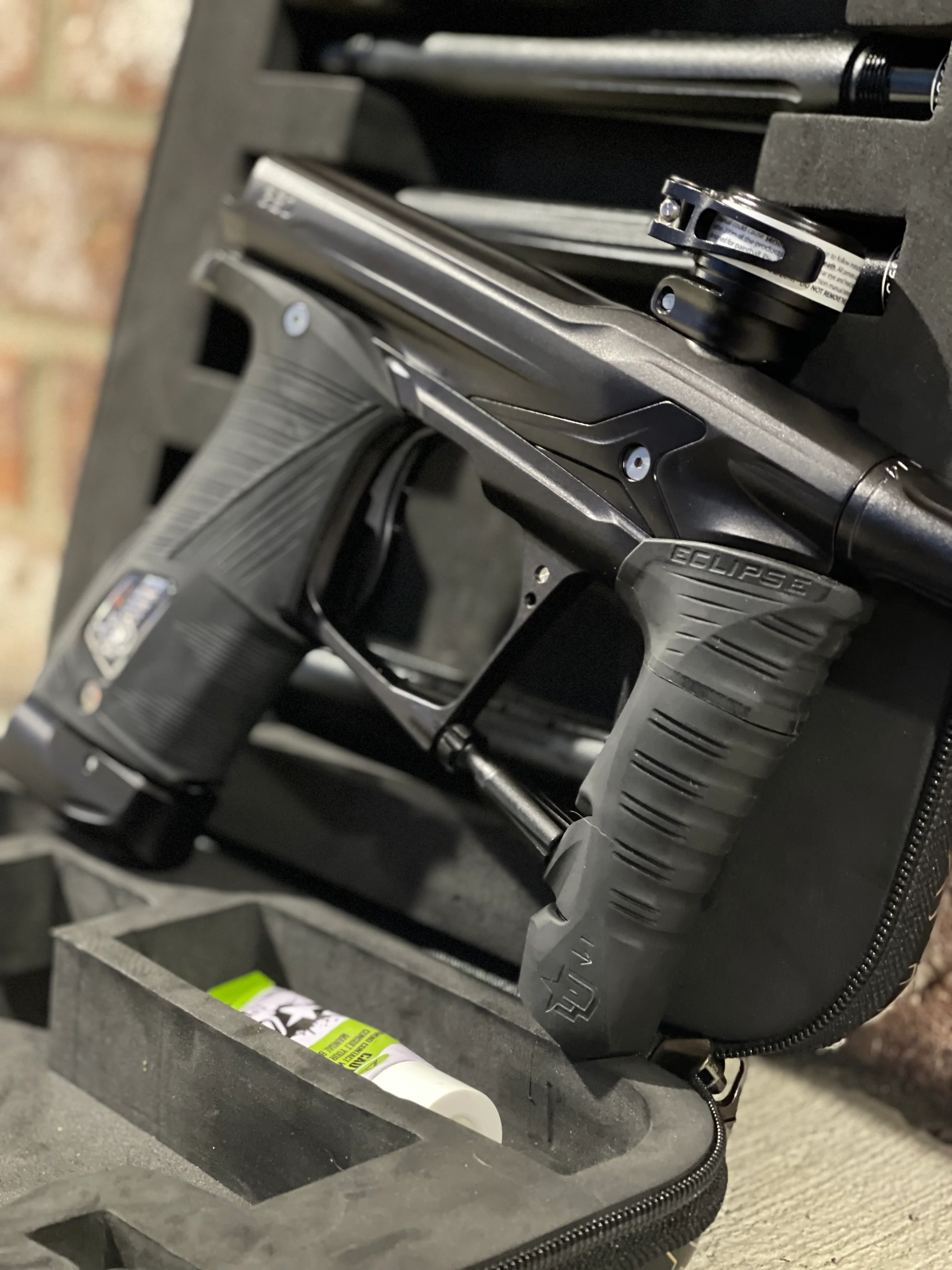Used Planet Eclipse Geo 3.1 Paintball Gun - Midnight w/ 3 Barrel Back and Extra Barrel Tip - Image 2