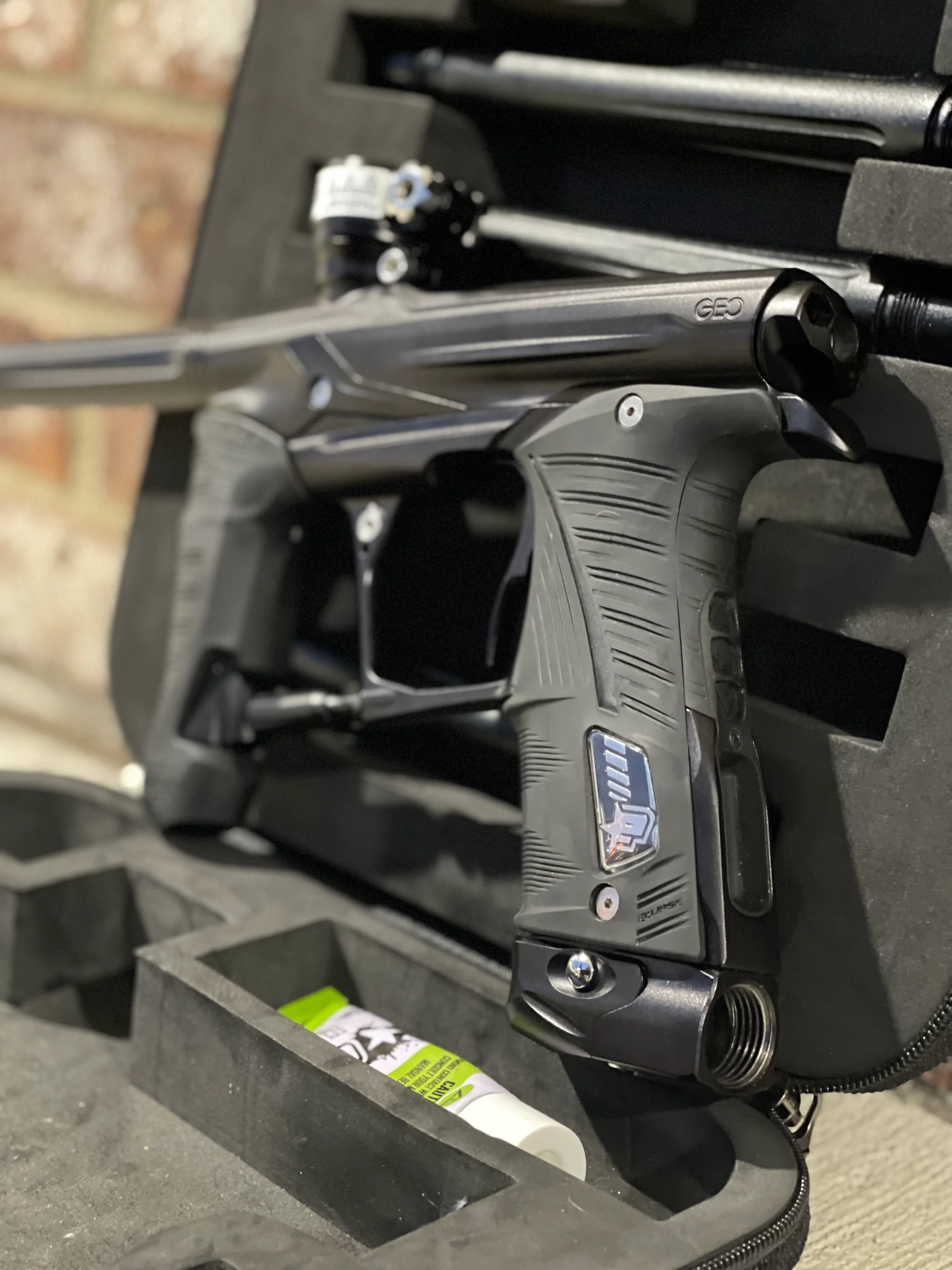 Used Planet Eclipse Geo 3.1 Paintball Gun - Midnight w/ 3 Barrel Back and Extra Barrel Tip - Image 3