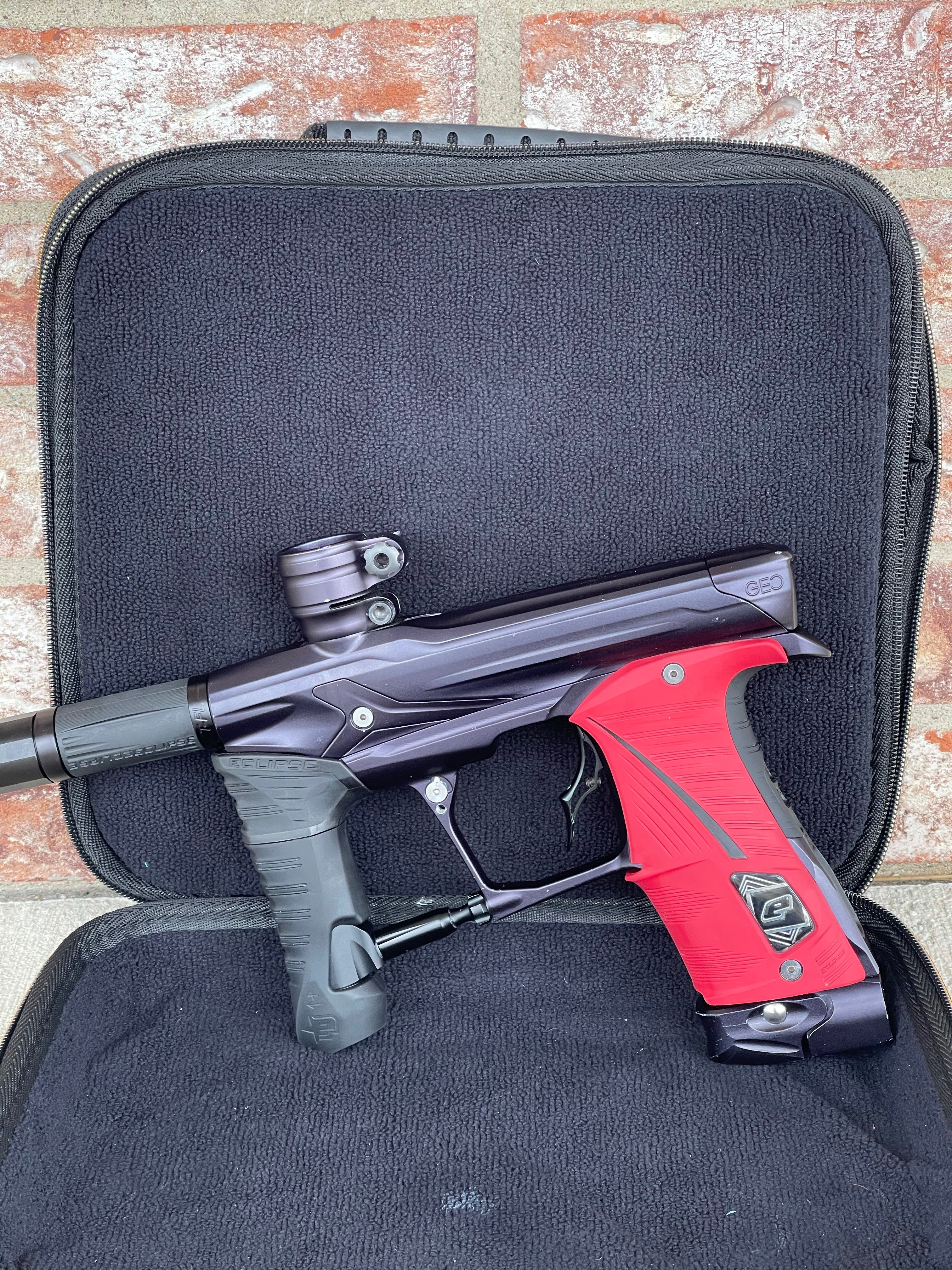Used Planet Eclipse Geo 3.5 Paintball Gun - Black - Image 4