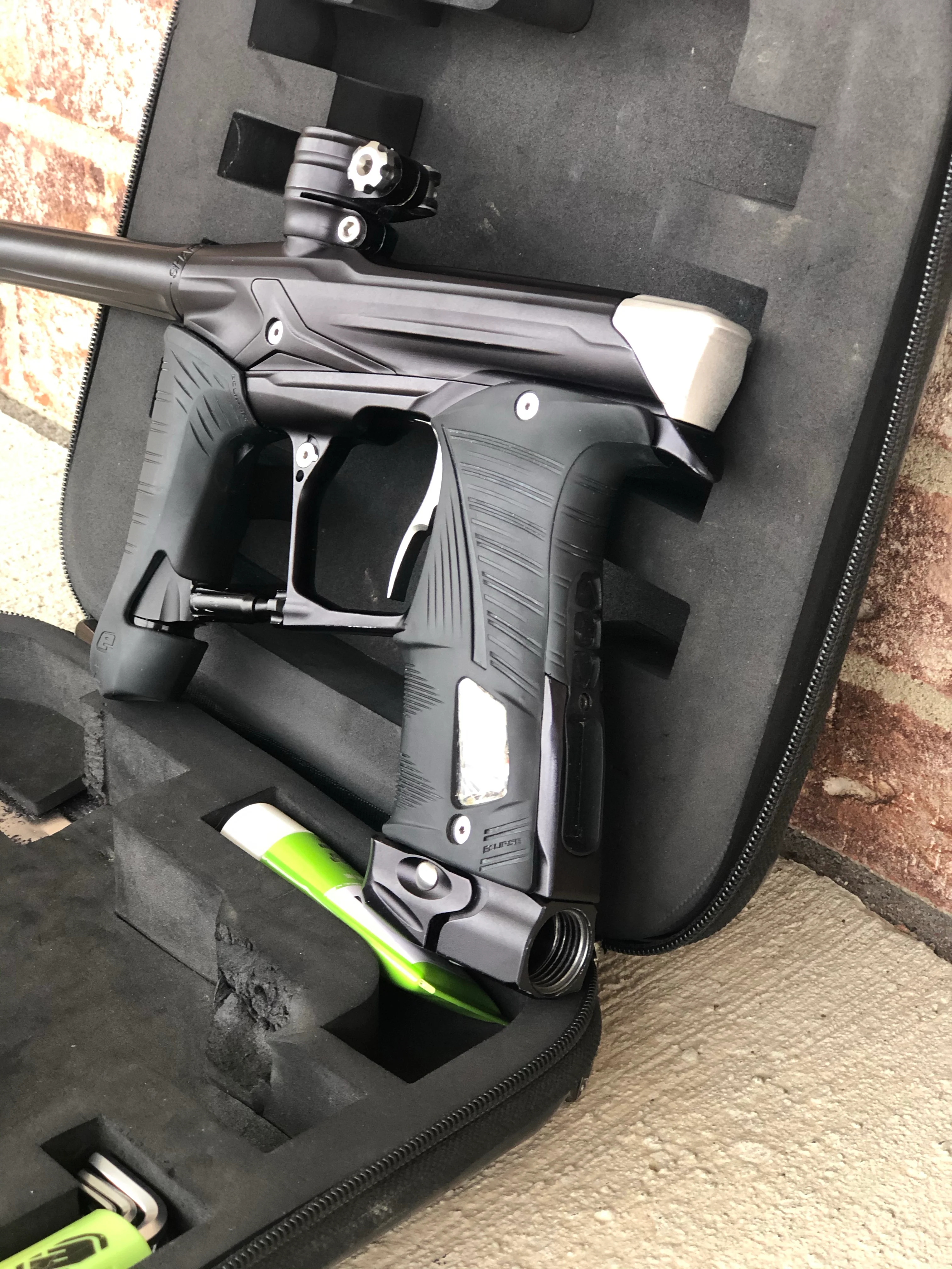Used Planet Eclipse Geo 3.5 Paintball Gun - Black/Silver - Image 3