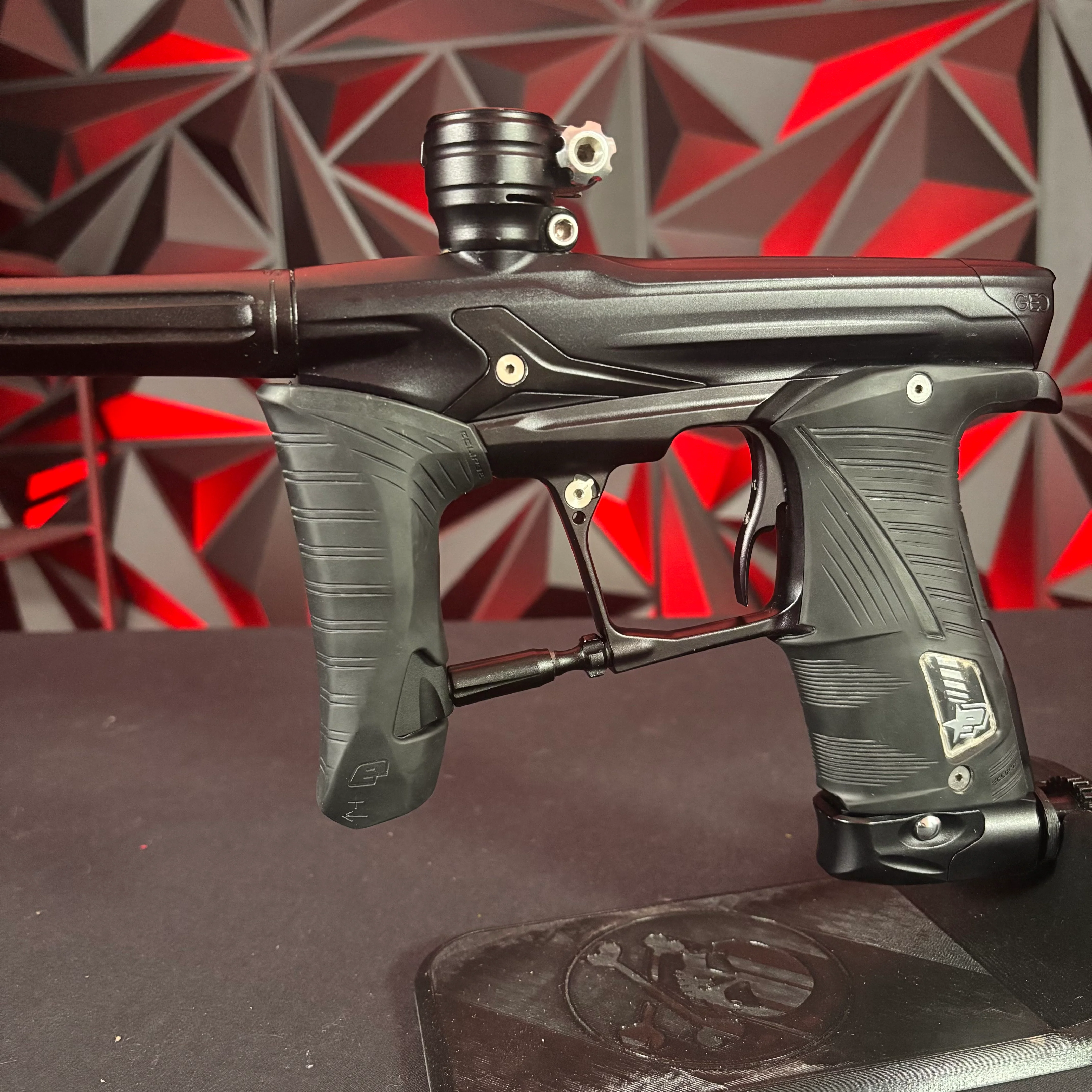 Used Planet Eclipse Geo 3.5 Paintball Gun - Black w/Impact Board - Image 5