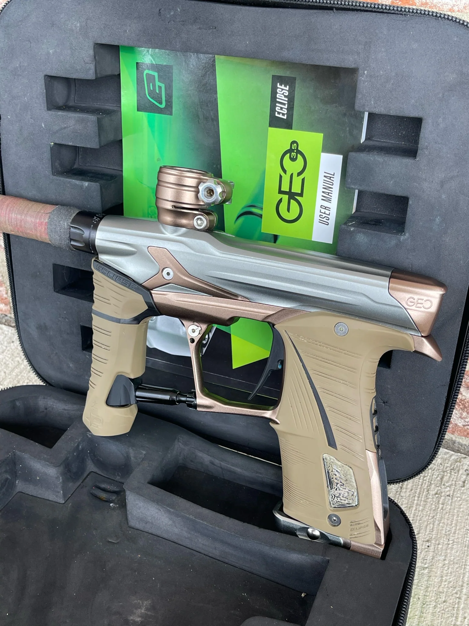 Used Planet Eclipse Geo 3.5 Paintball Gun - Combat 3 w/Tan Grips - Image 3