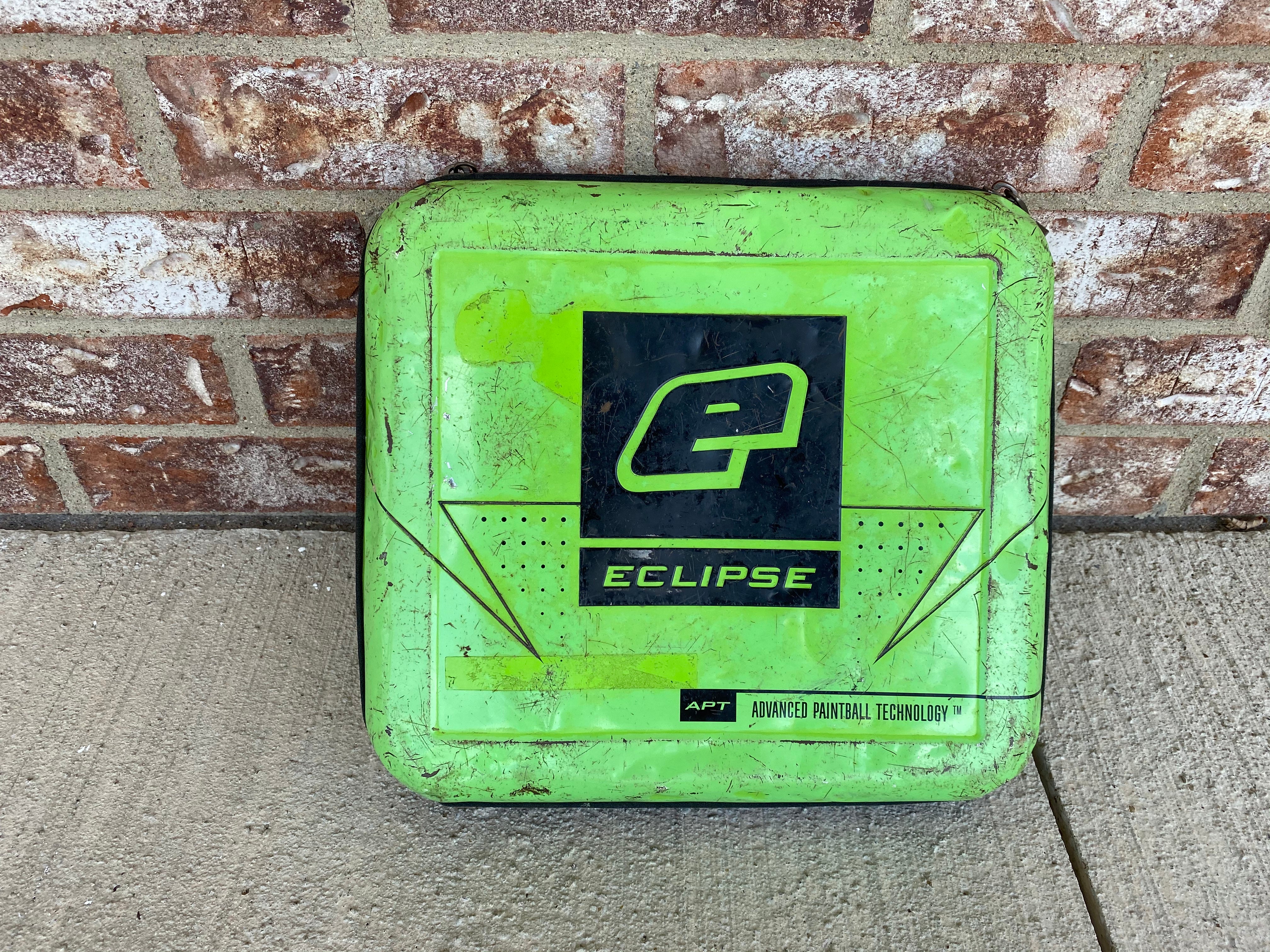Used Planet Eclipse Geo 3.5 Paintball Gun - Champagne / Gunmetal - Image 6