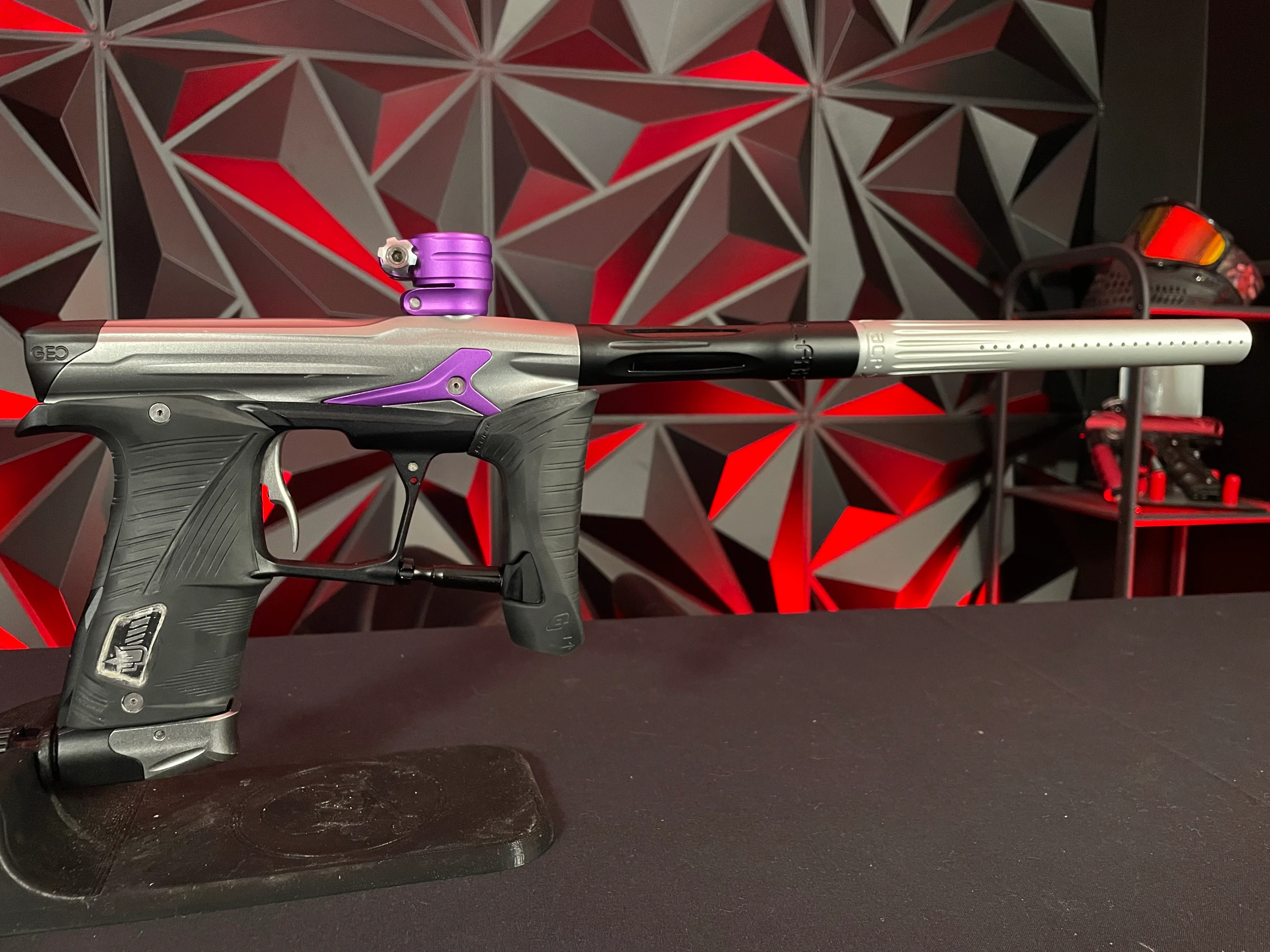Used Planet Eclipse Geo 3.5 Paintball Gun - Pewter/Purple w/IV Core - Image 5