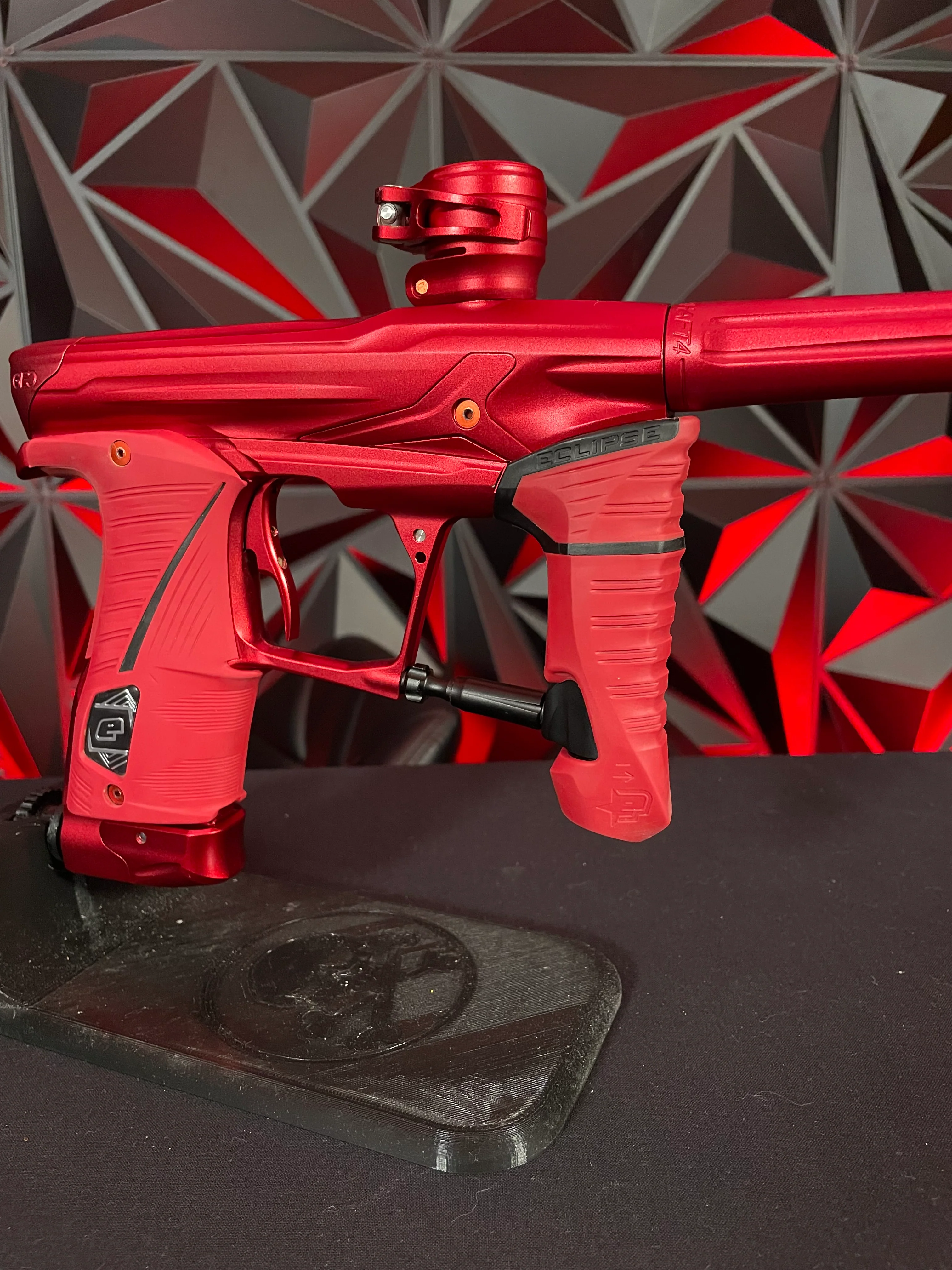 Used Planet Eclipse Geo 3.5 Paintball Gun - Red - Image 7
