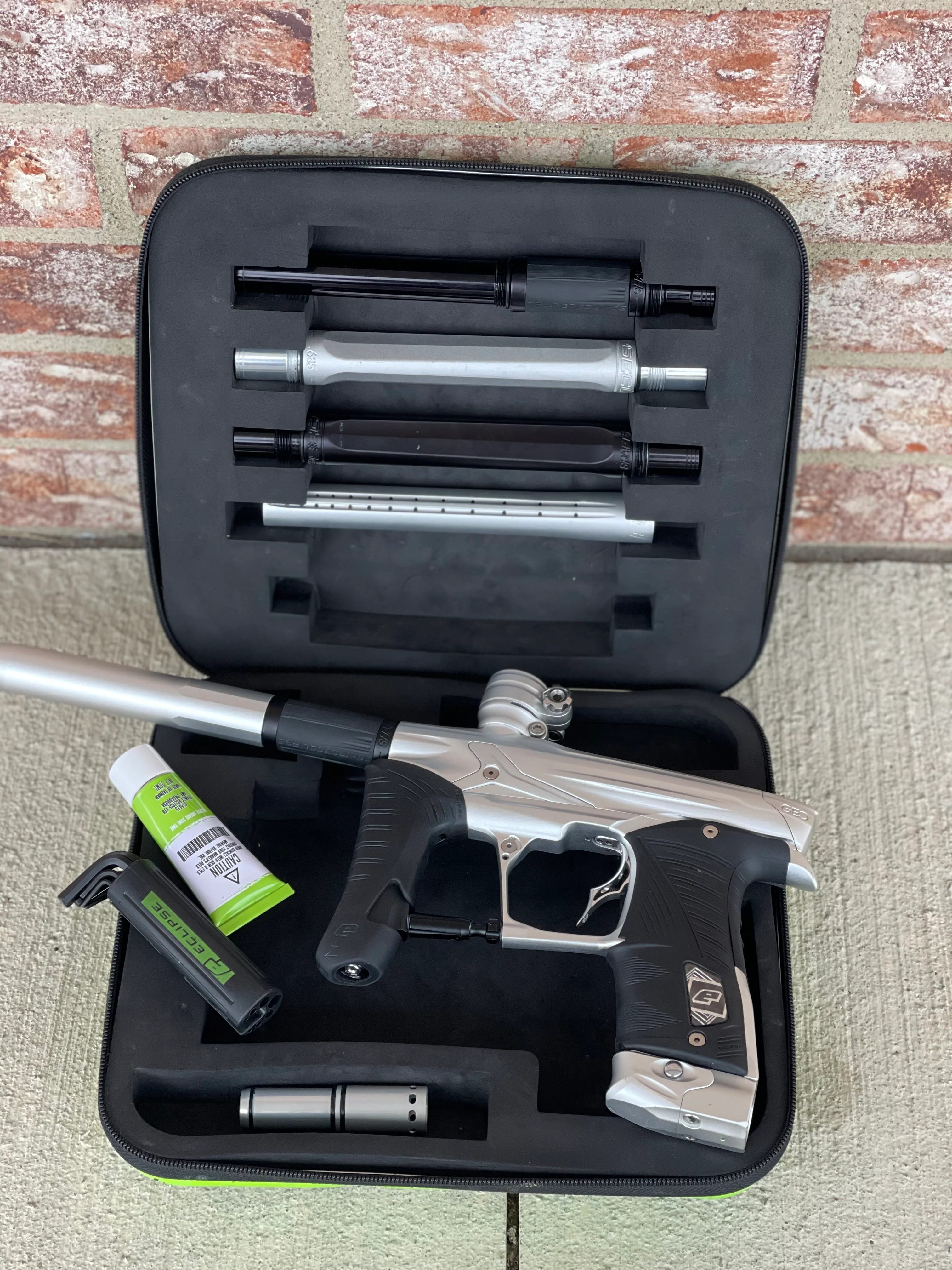 Used Planet Eclipse Geo 3.5 Paintball Gun - Silver - Image 6