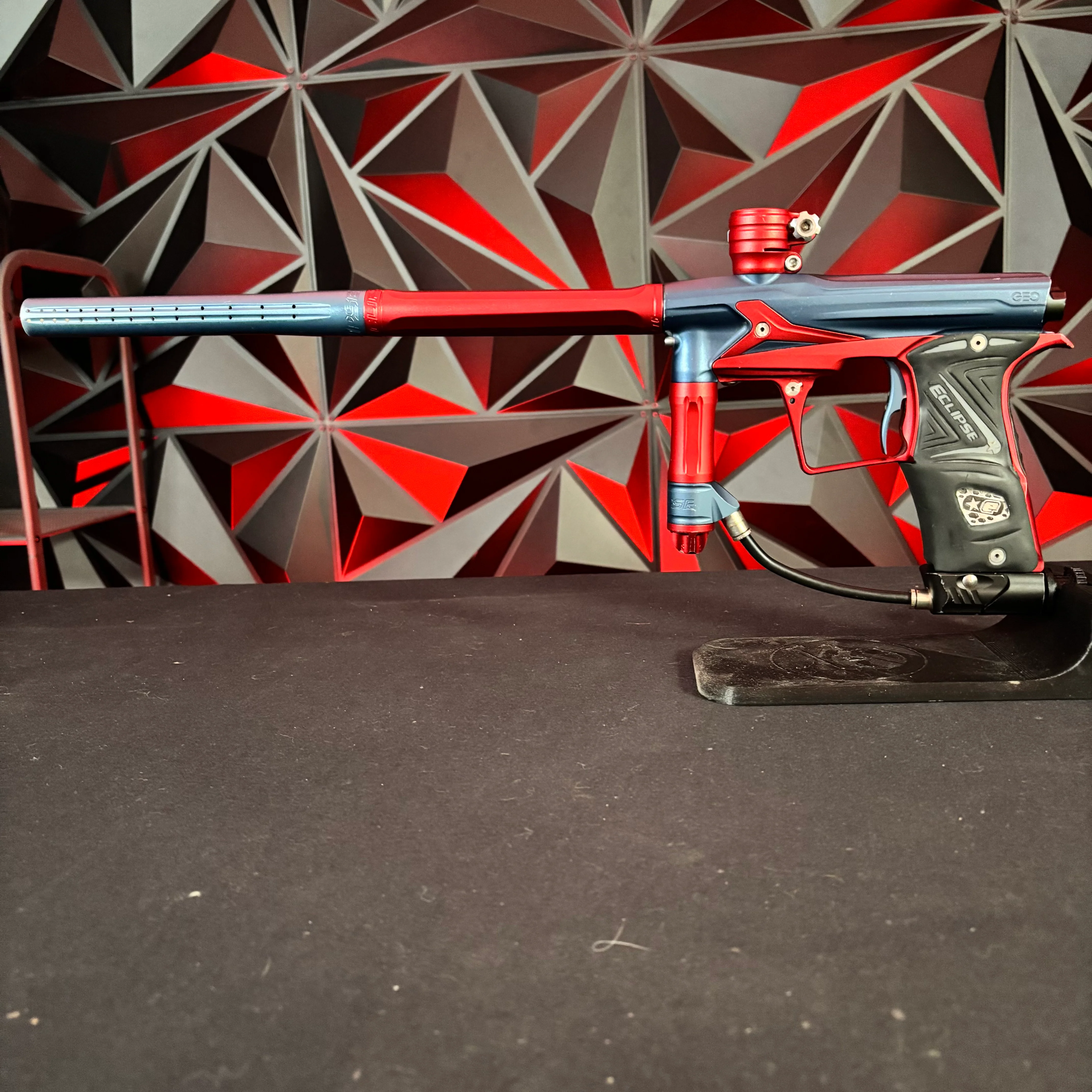 Used Planet Eclipse Geo 3 Paintball Gun - Blue/Red - Image 7