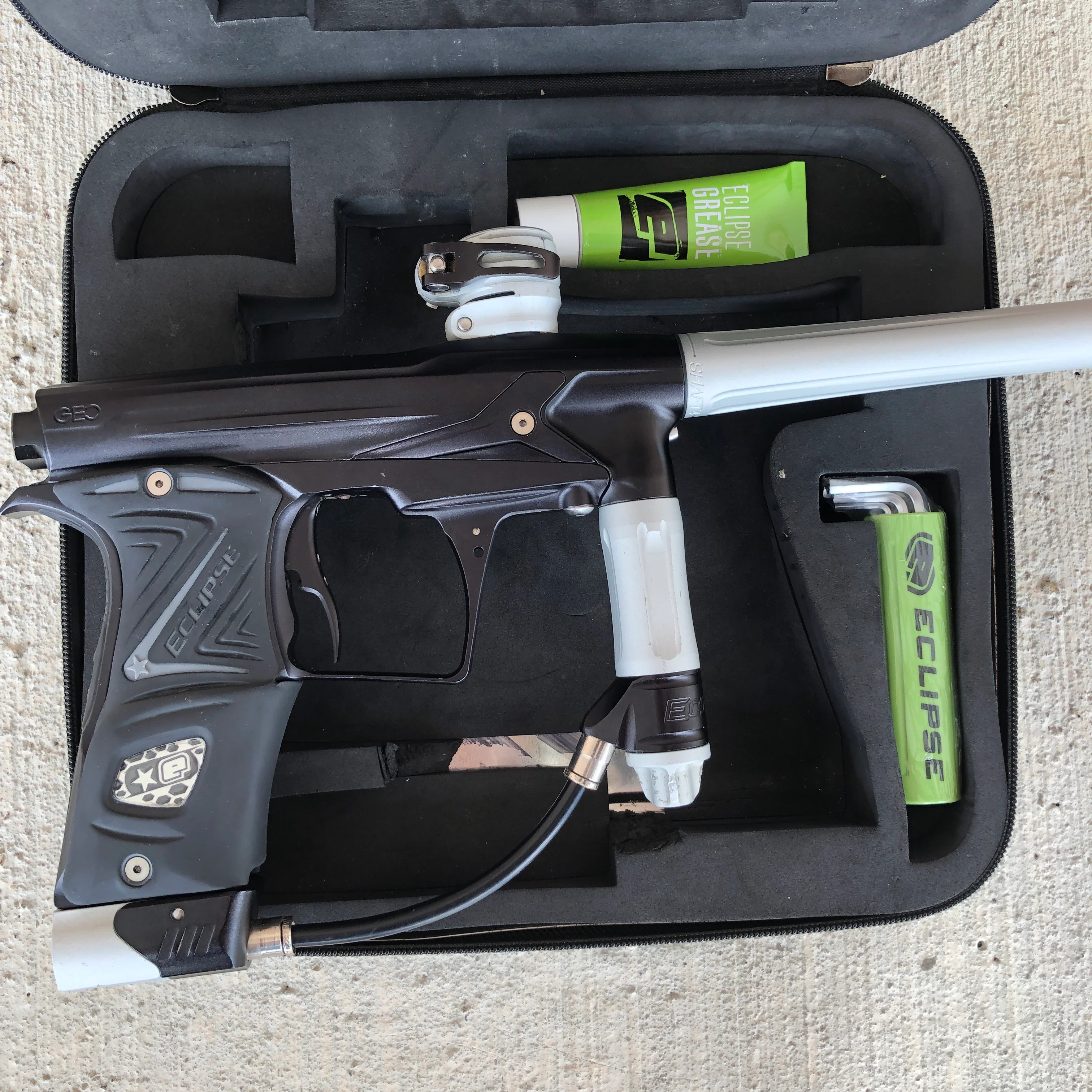 Used Planet Eclipse Geo 3 Paintball Marker - Black/Grey - Image 5