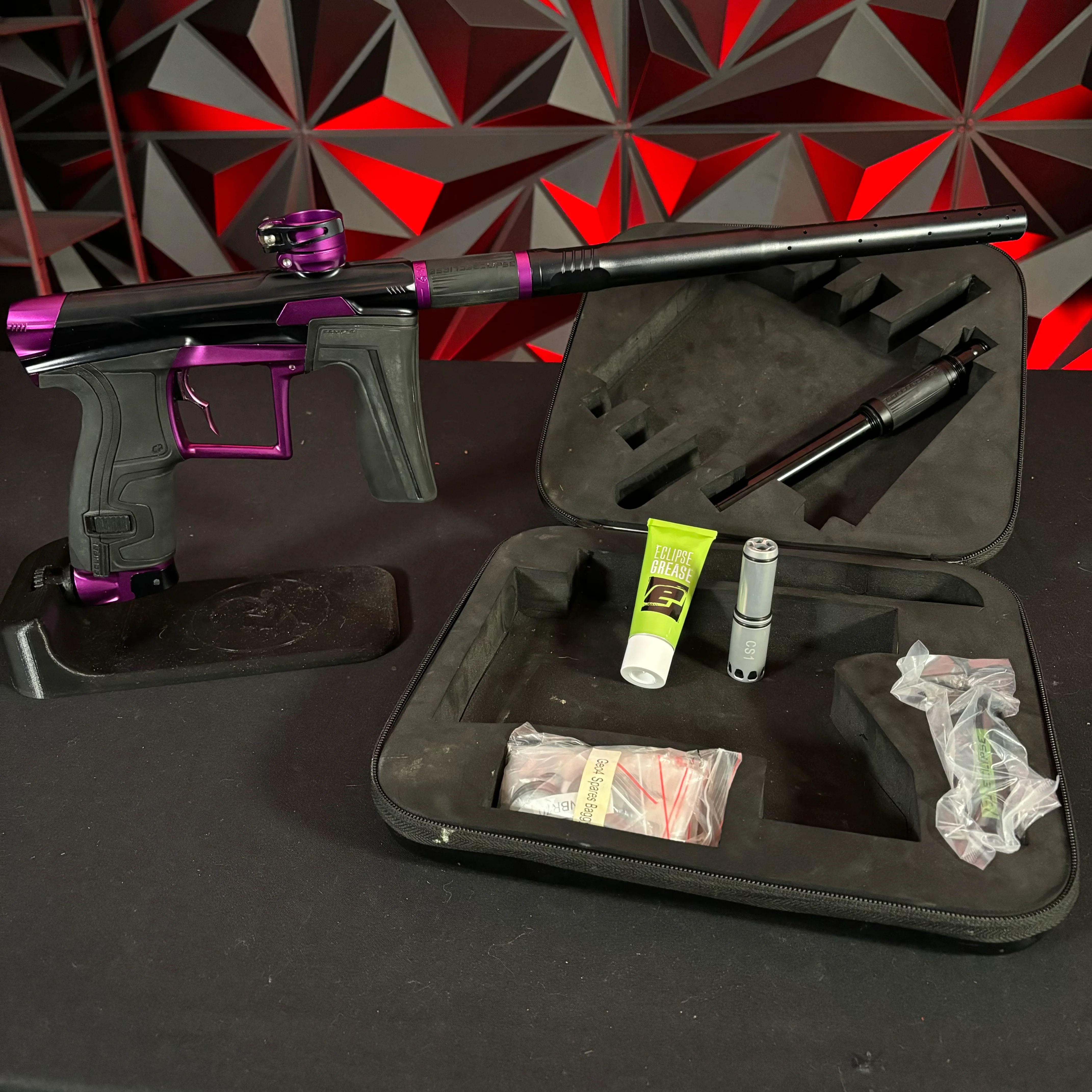 Used Planet Eclipse Geo 4 Paintball Gun - Amethyst w/Infamous Deuce Trigger - Image 7