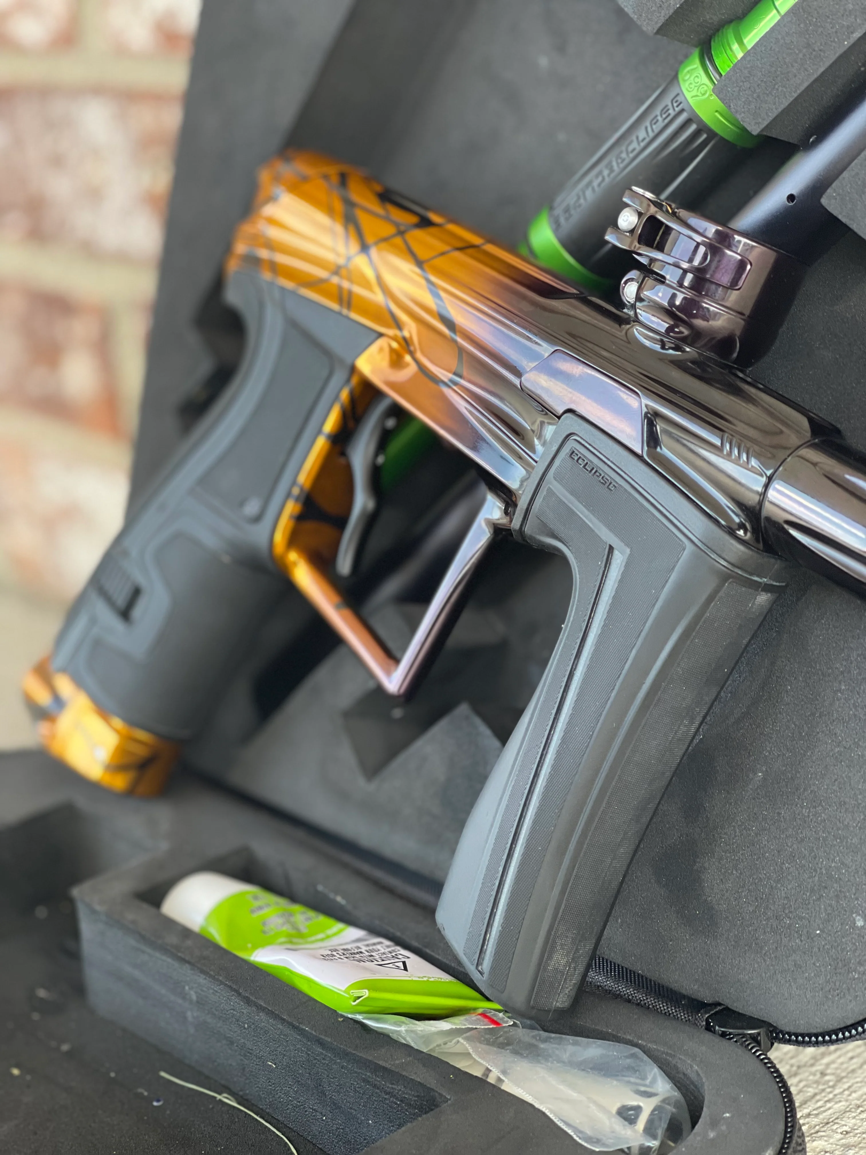 Used Planet Eclipse Geo 4 Paintball Gun - Black / Gold Splash - Image 2