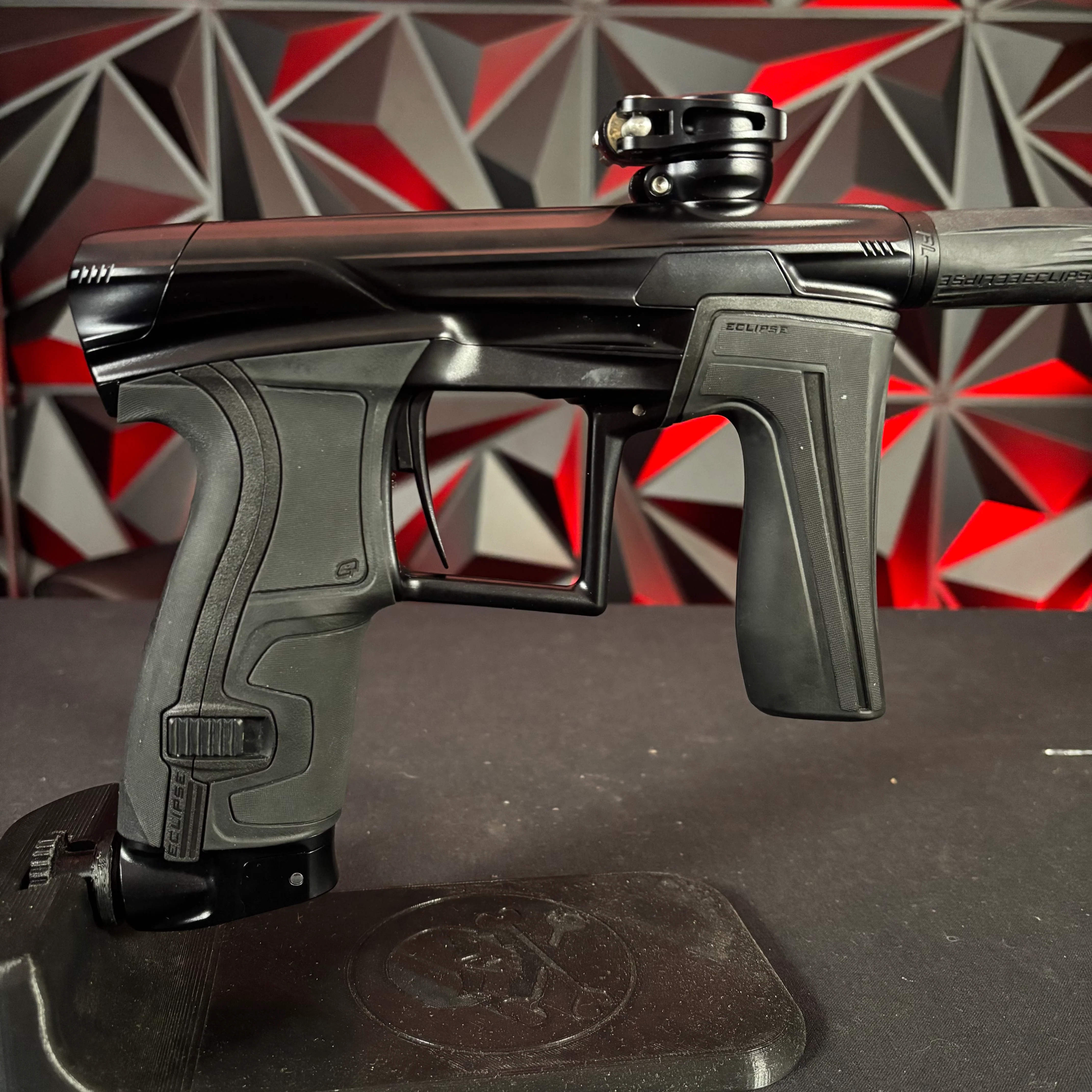 Used Planet Eclipse Geo 4 Paintball Gun - Black - Image 2