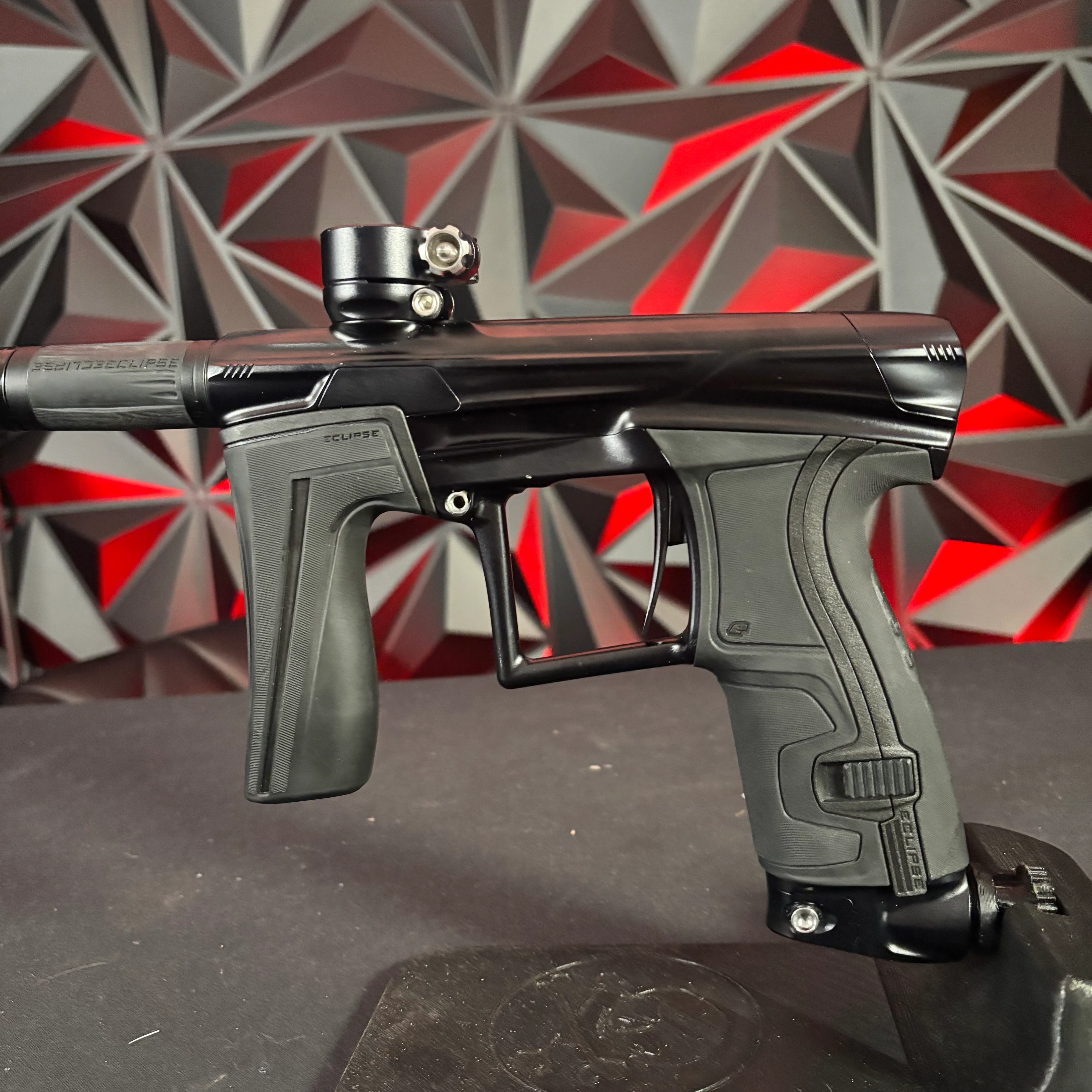 Used Planet Eclipse Geo 4 Paintball Gun - Black - Image 4
