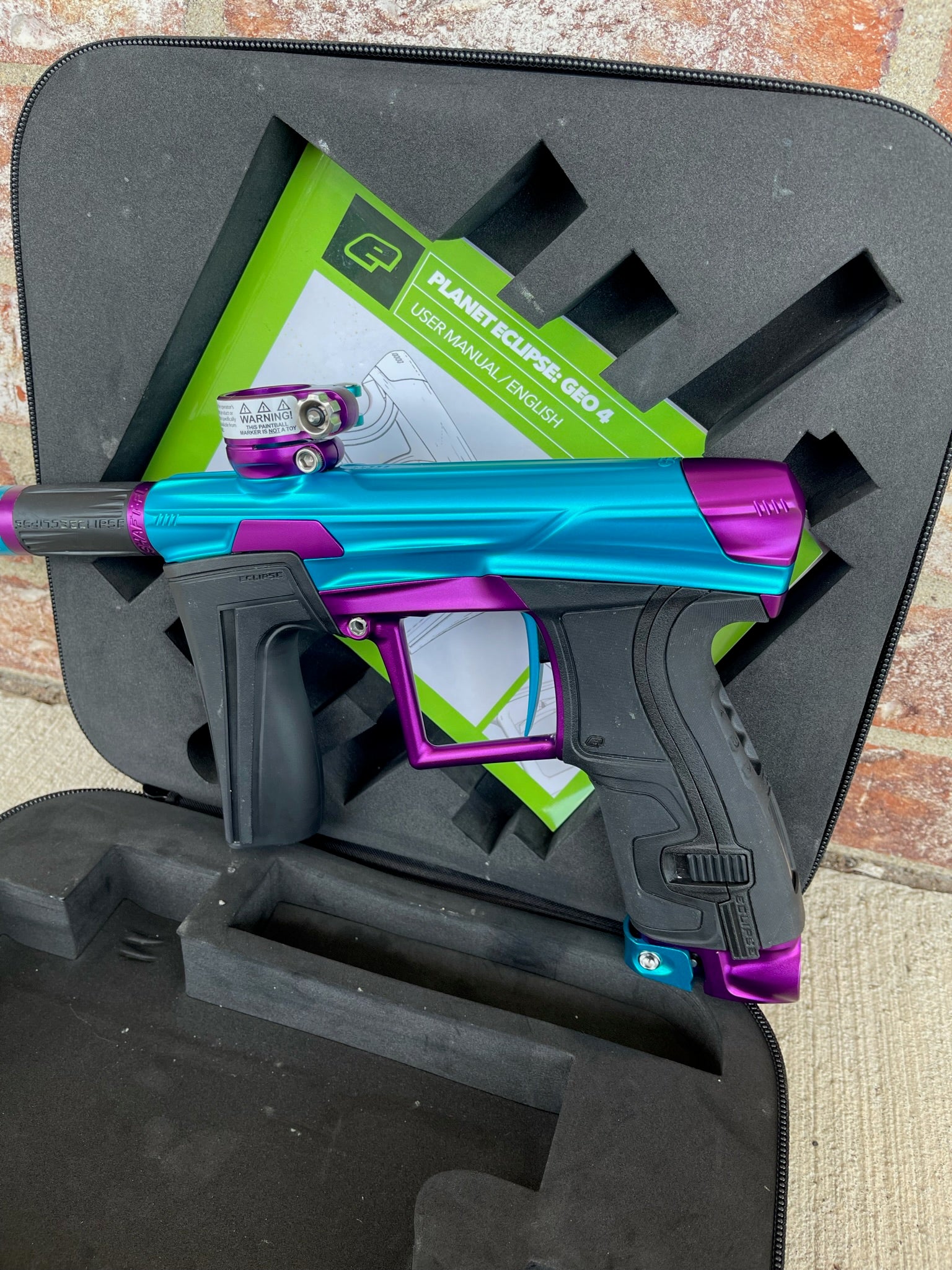 Used Planet Eclipse Geo 4 Paintball Gun - Blue/Purple - Image 2