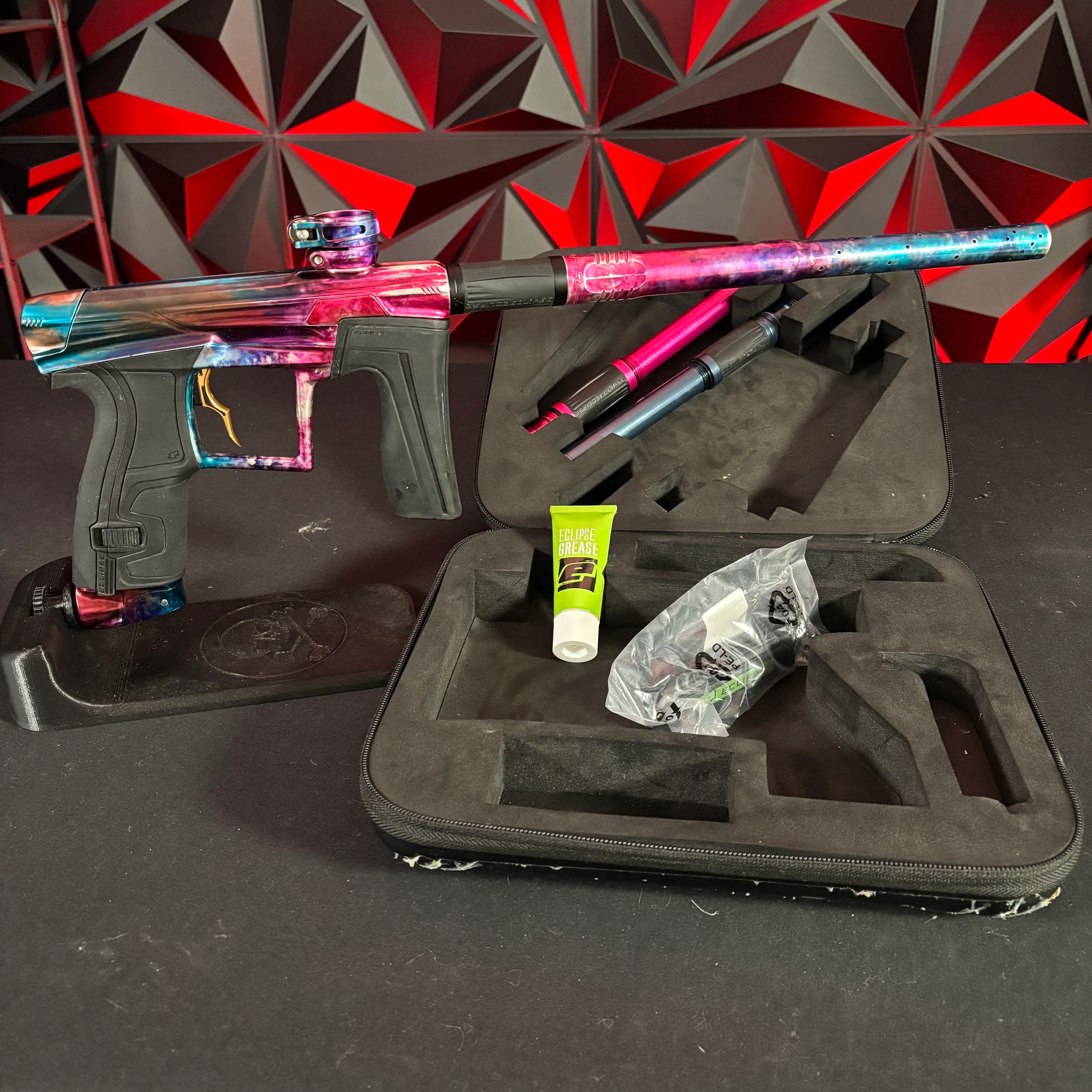 Used Planet Eclipse Geo 4 Paintball Gun - Purple/ Pink/ Blue acid splash