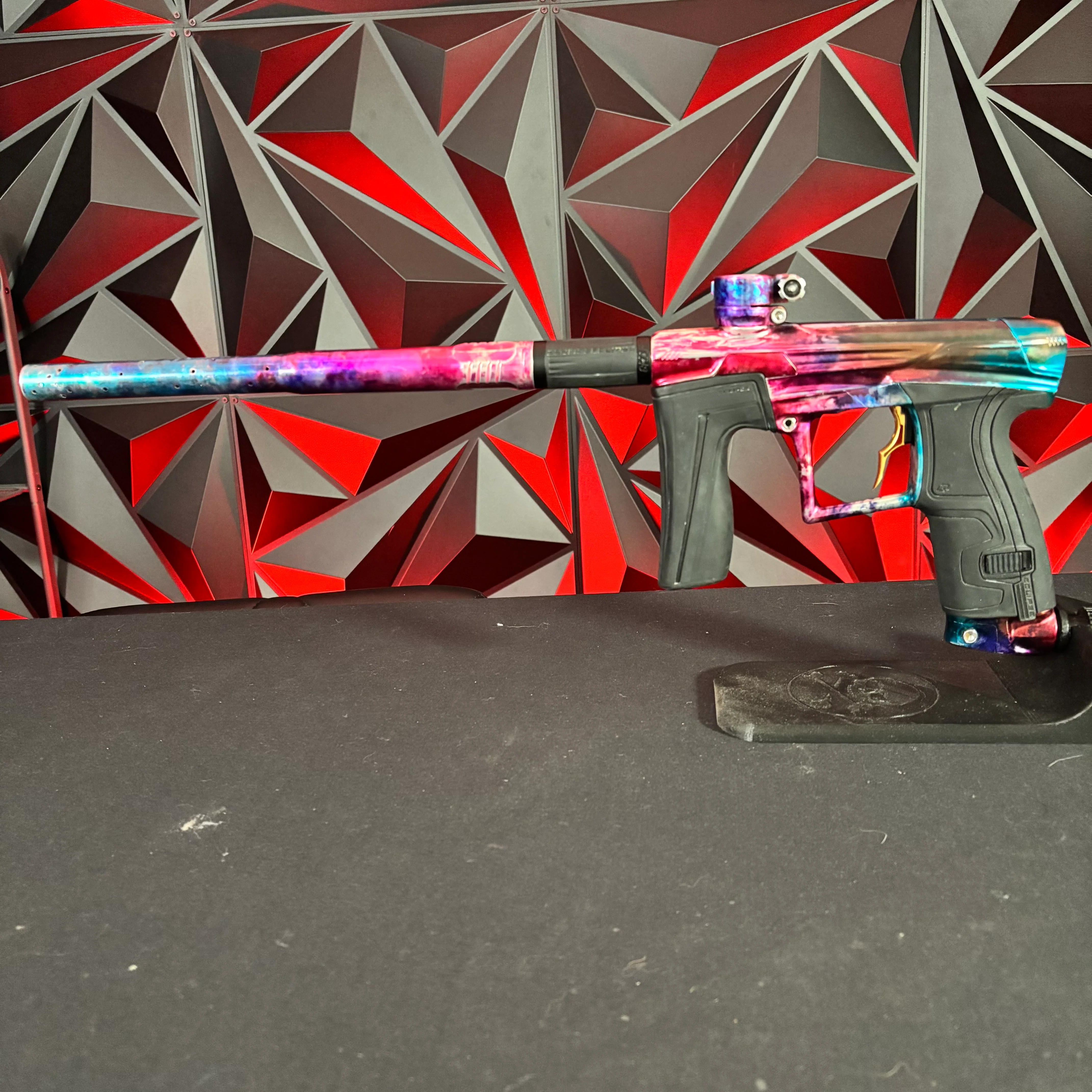 Used Planet Eclipse Geo 4 Paintball Gun - Purple/ Pink/ Blue acid splash - Image 7