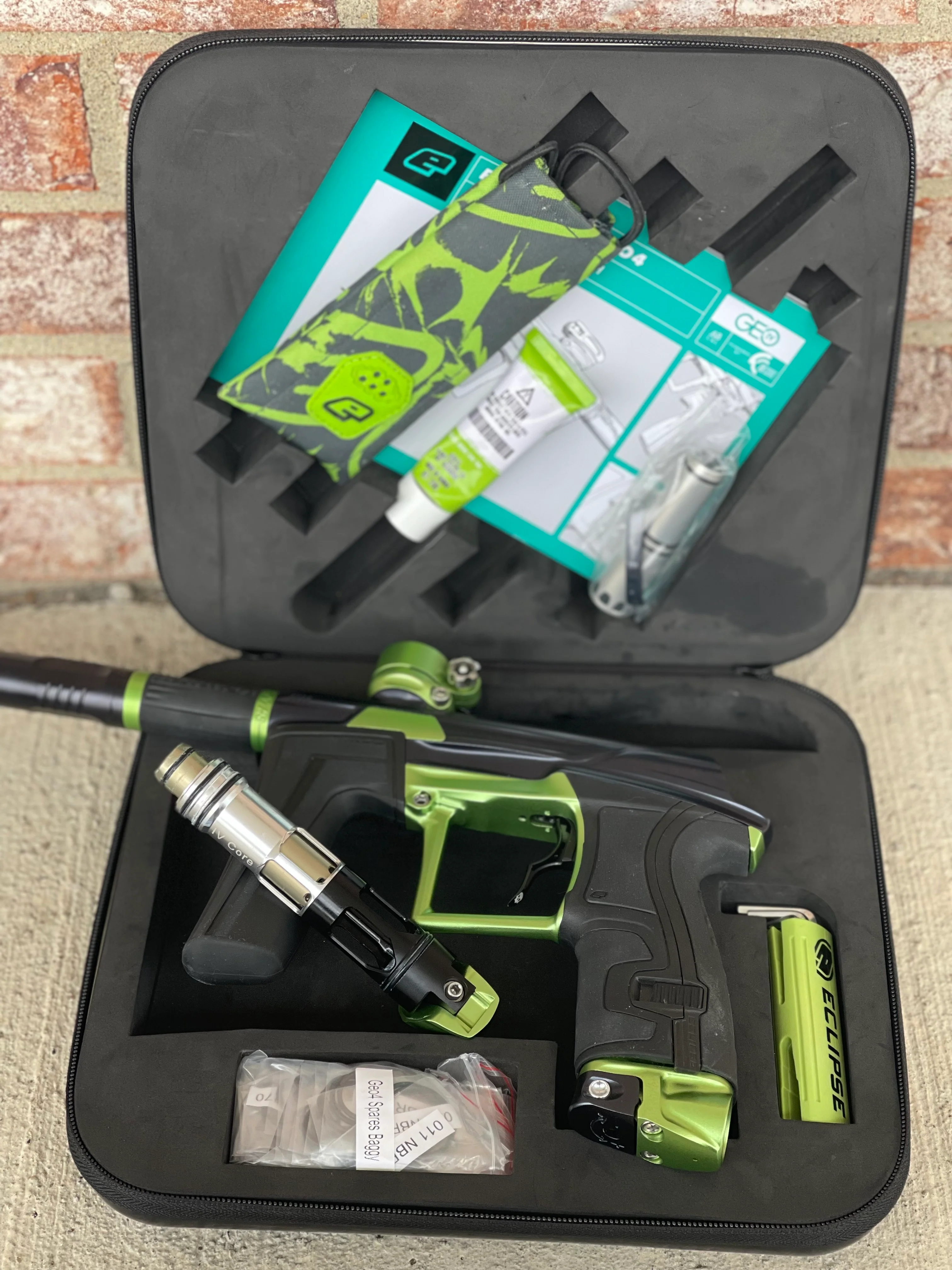 Used Planet Eclipse Geo 4 Paintball Gun - Emerald with Infamous Deuce Trigger - Image 7