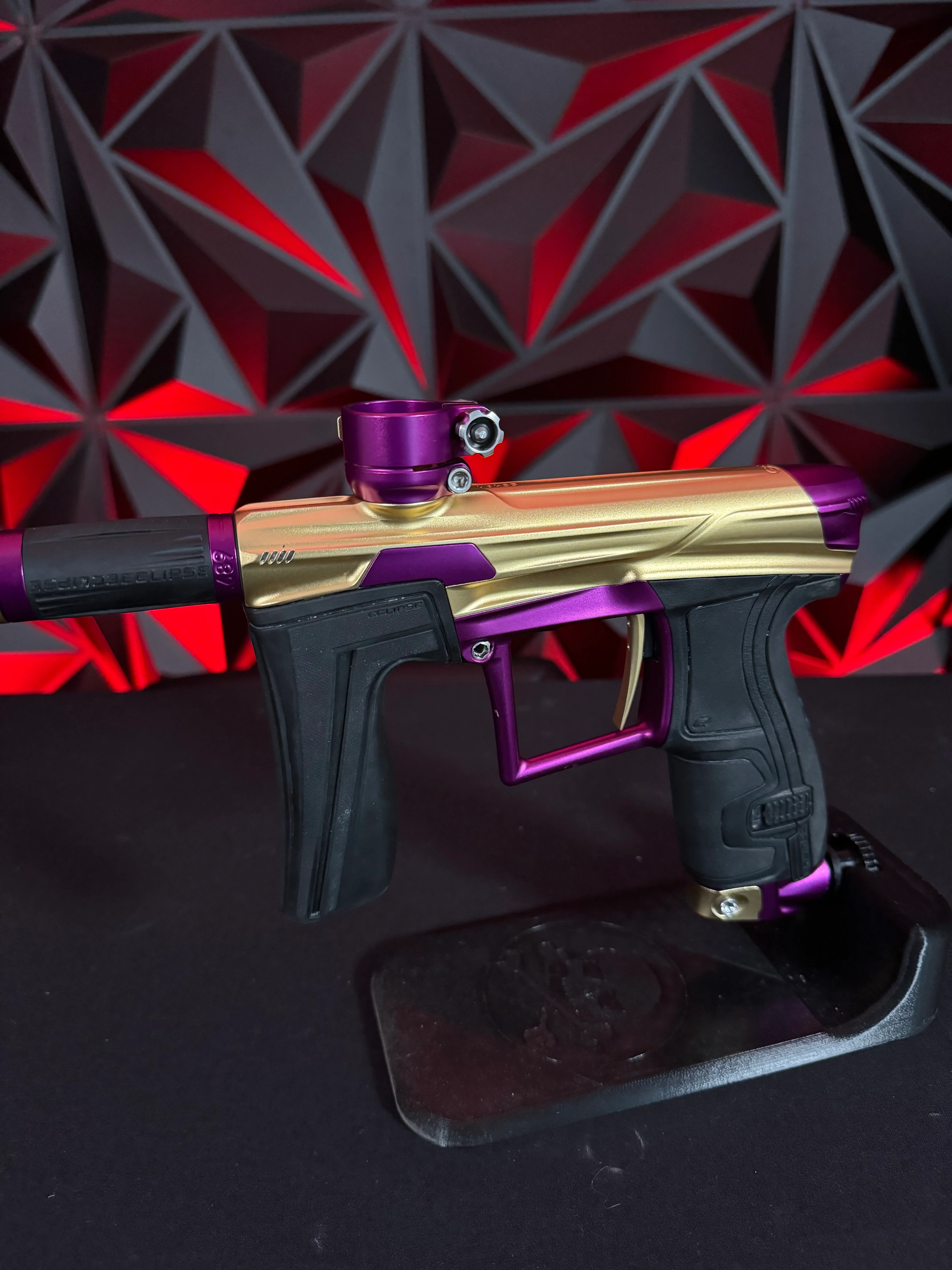 Used Planet Eclipse Geo 4 Paintball Gun - Gold/Purple - Image 4