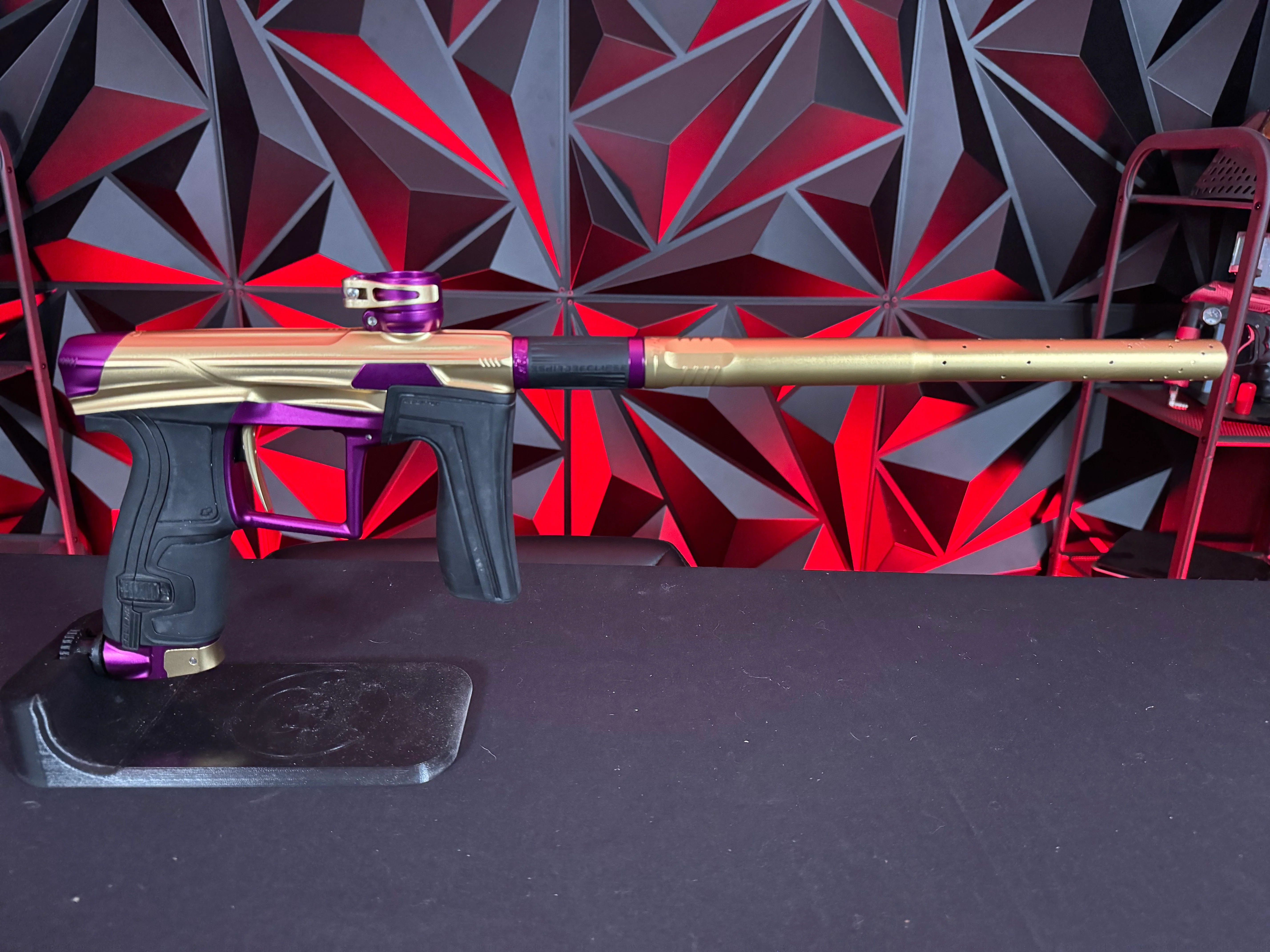 Used Planet Eclipse Geo 4 Paintball Gun - Gold/Purple - Image 5