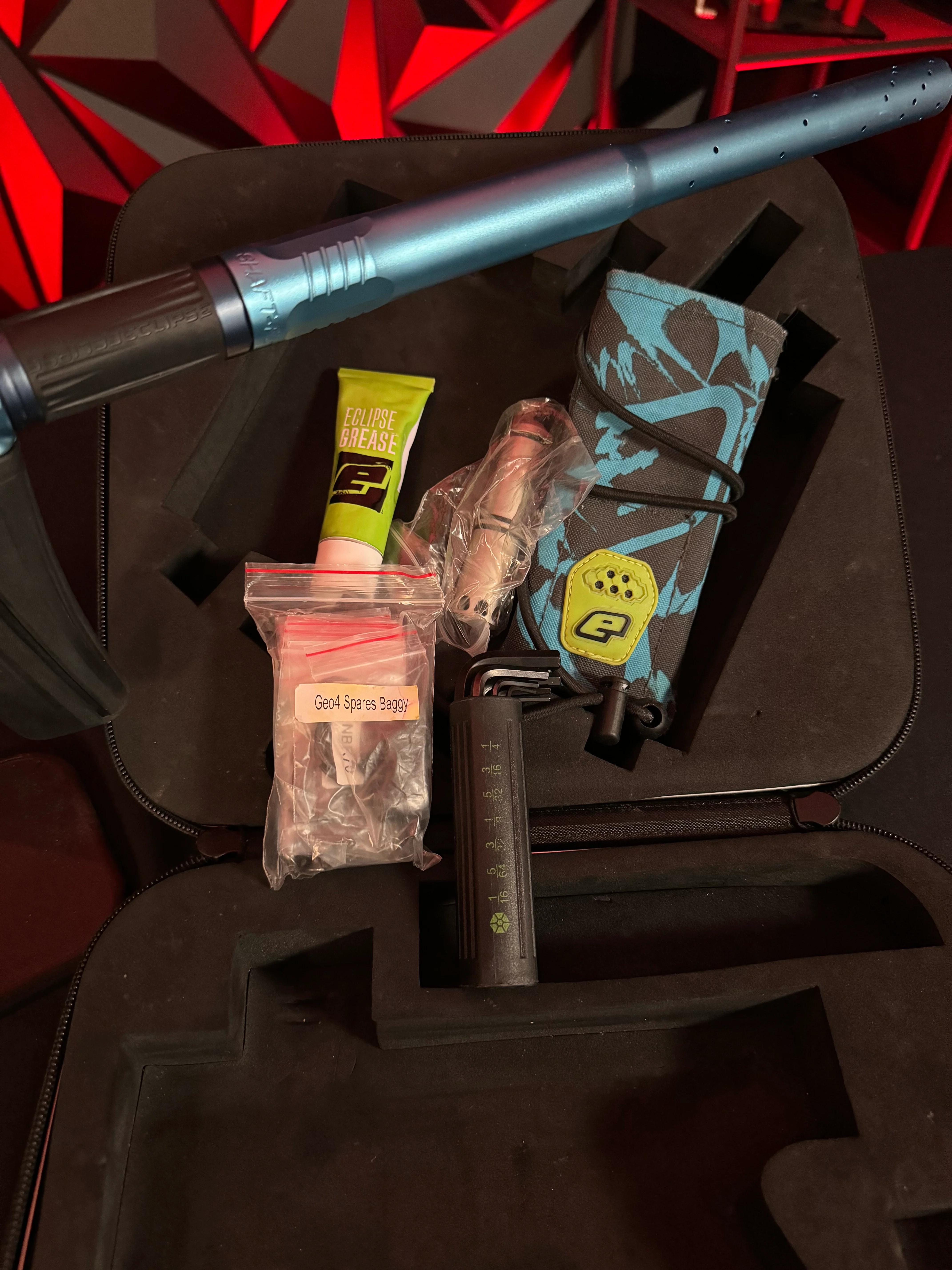 Used Planet Eclipse Geo 4 Paintball Gun - Light Blue/Dark Blue w/Infamous Deuce Trigger - Image 8