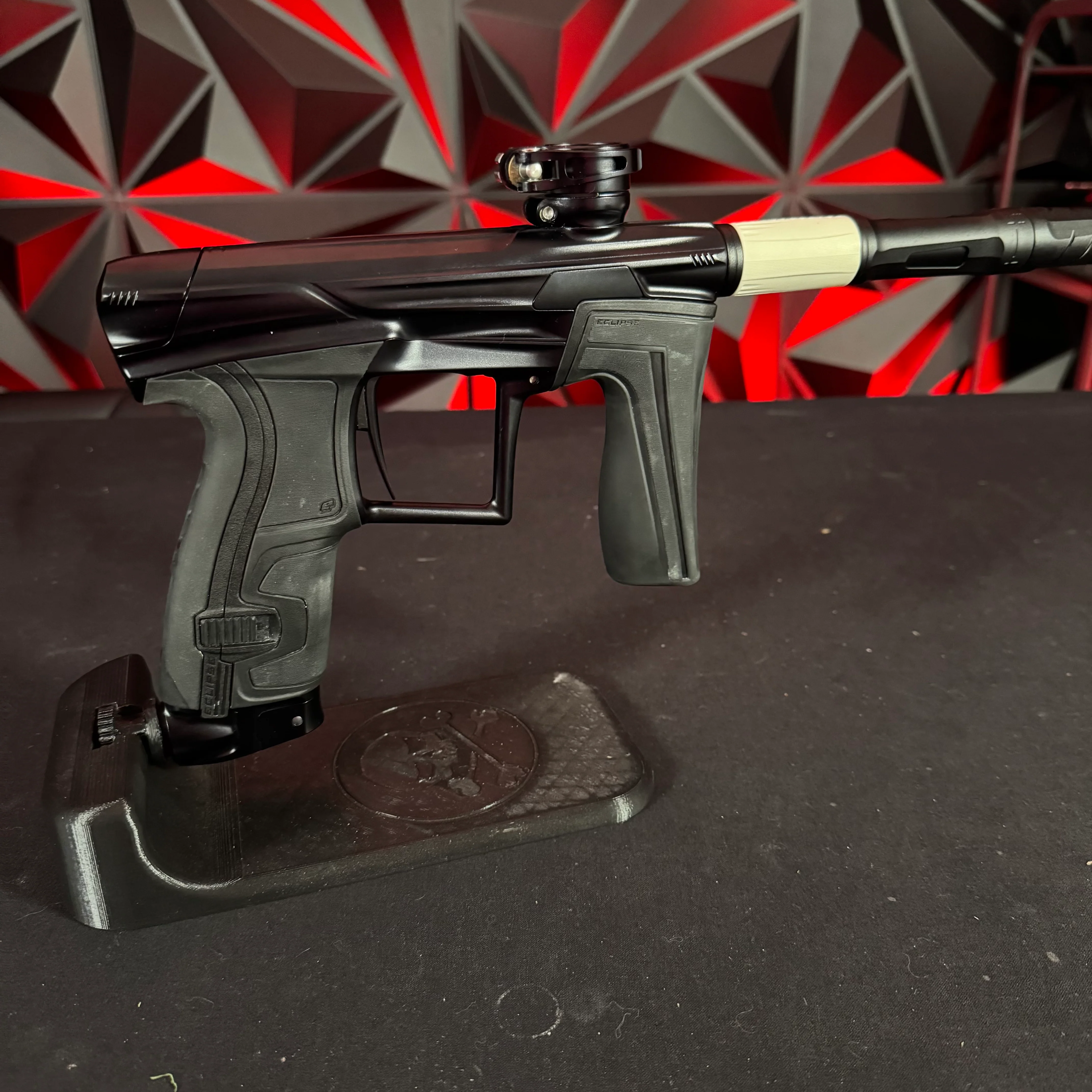 Used Planet Eclipse Geo 4 Paintball Gun - Midnight w/s63 Barrel System - Image 2