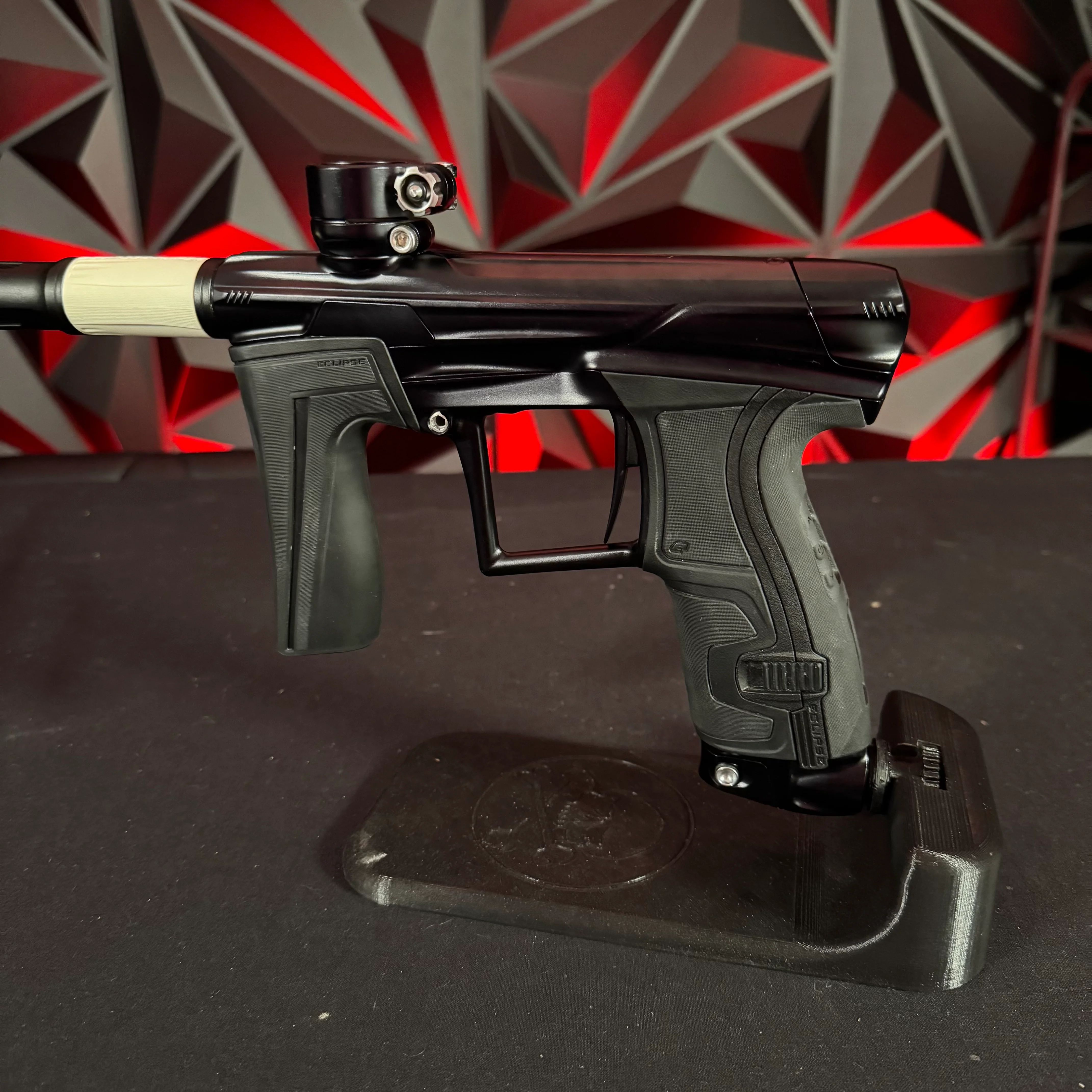 Used Planet Eclipse Geo 4 Paintball Gun - Midnight w/s63 Barrel System - Image 3