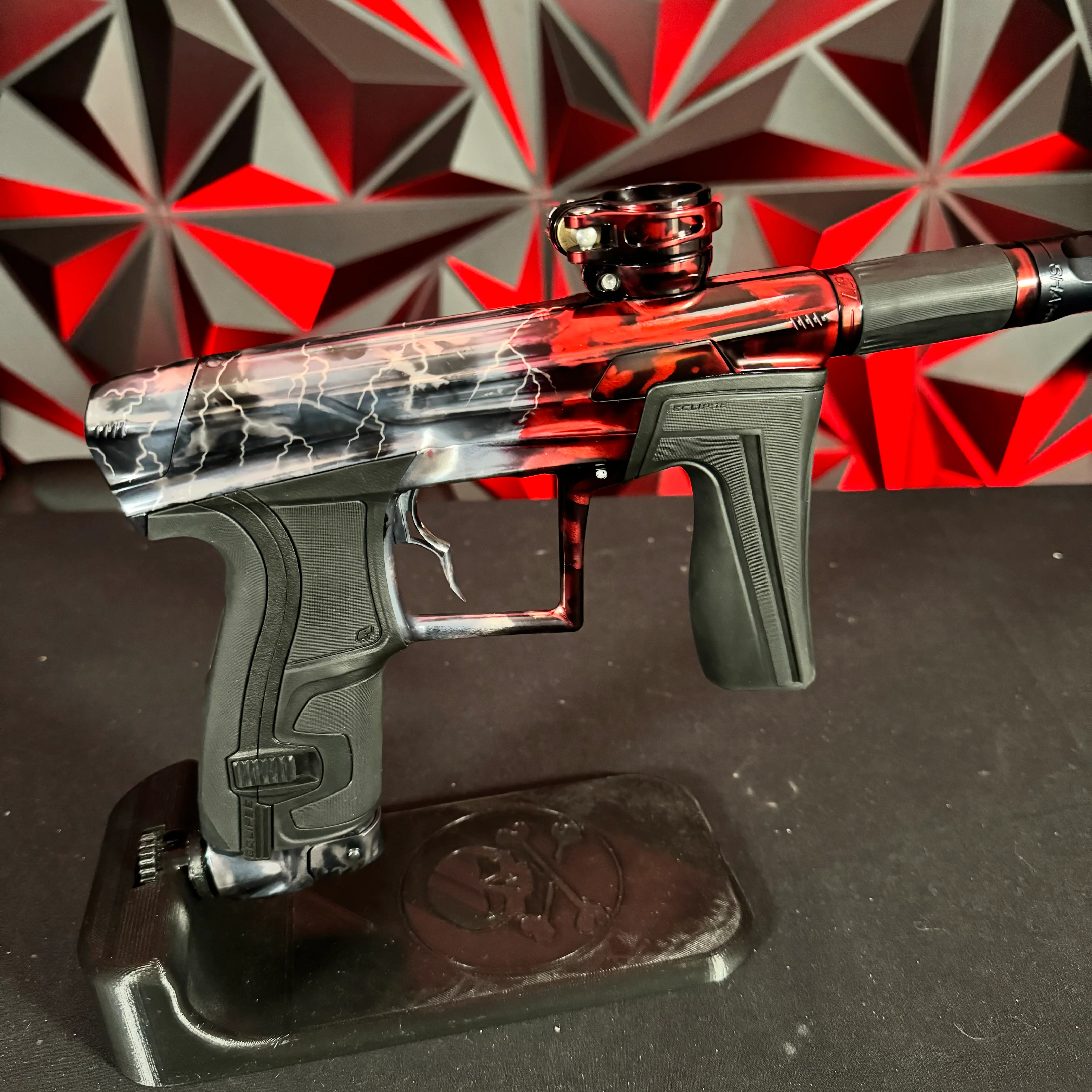 Used Planet Eclipse Geo 4 Paintball Gun - Silver/Red Acid Wash Fade w/Lightning Bolts, Infamous Trigger - Image 2