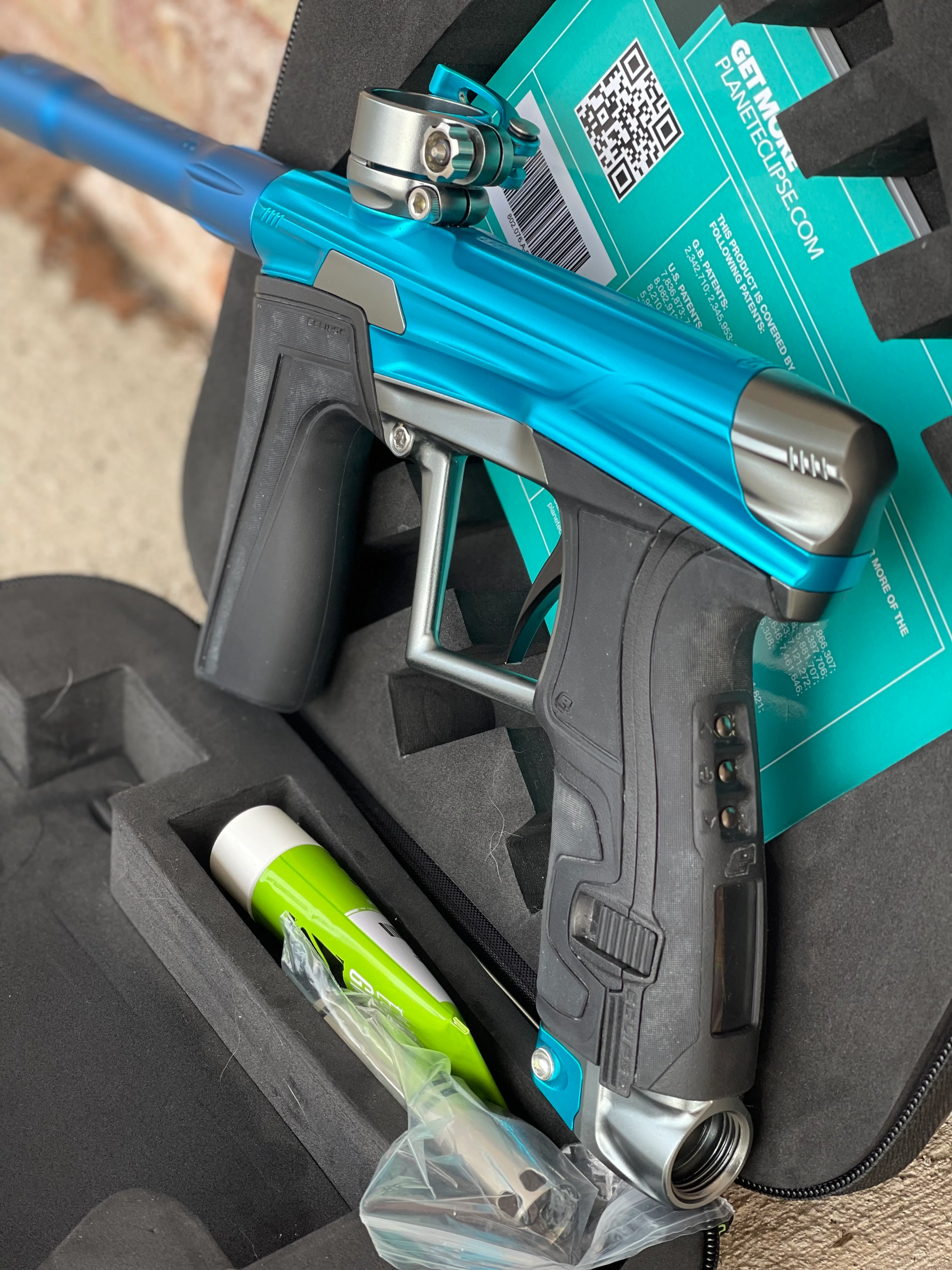 Used Planet Eclipse Geo 4 Paintball Gun - Teal/Grey w/ SSC Trigger with Dye UL Barrel System - Image 2