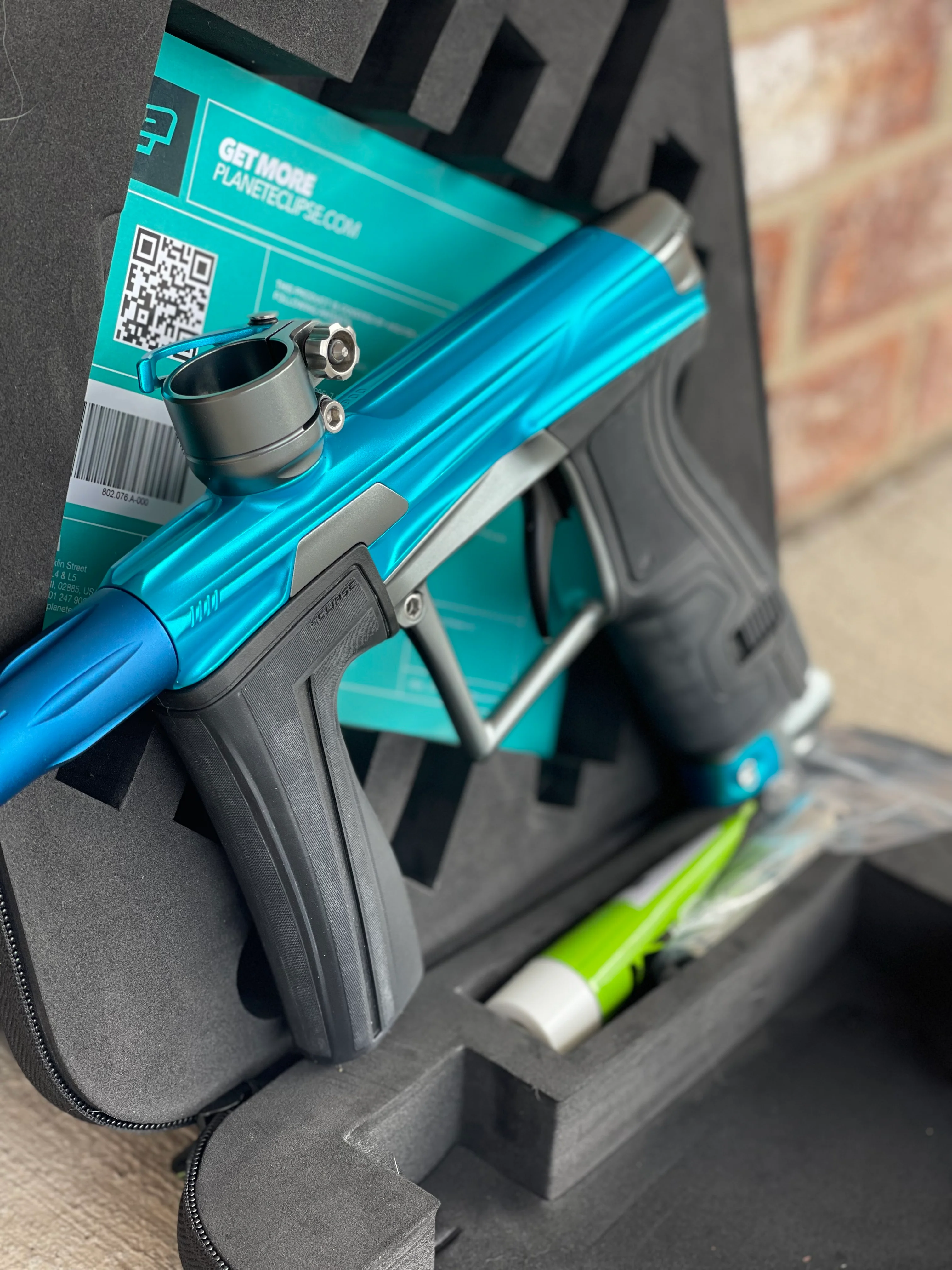 Used Planet Eclipse Geo 4 Paintball Gun - Teal/Grey w/ SSC Trigger with Dye UL Barrel System - Image 4