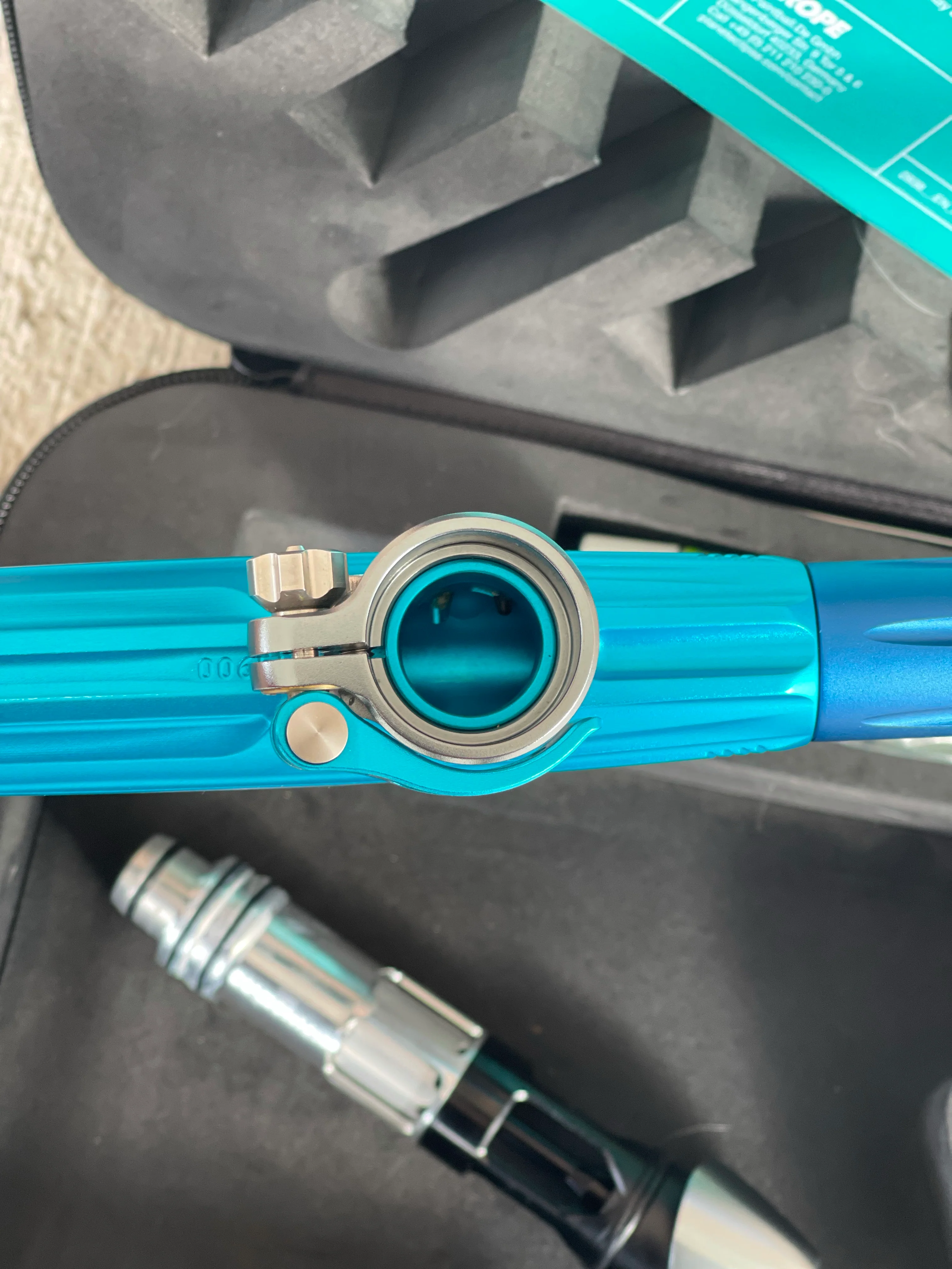 Used Planet Eclipse Geo 4 Paintball Gun - Teal/Grey w/ SSC Trigger with Dye UL Barrel System - Image 7