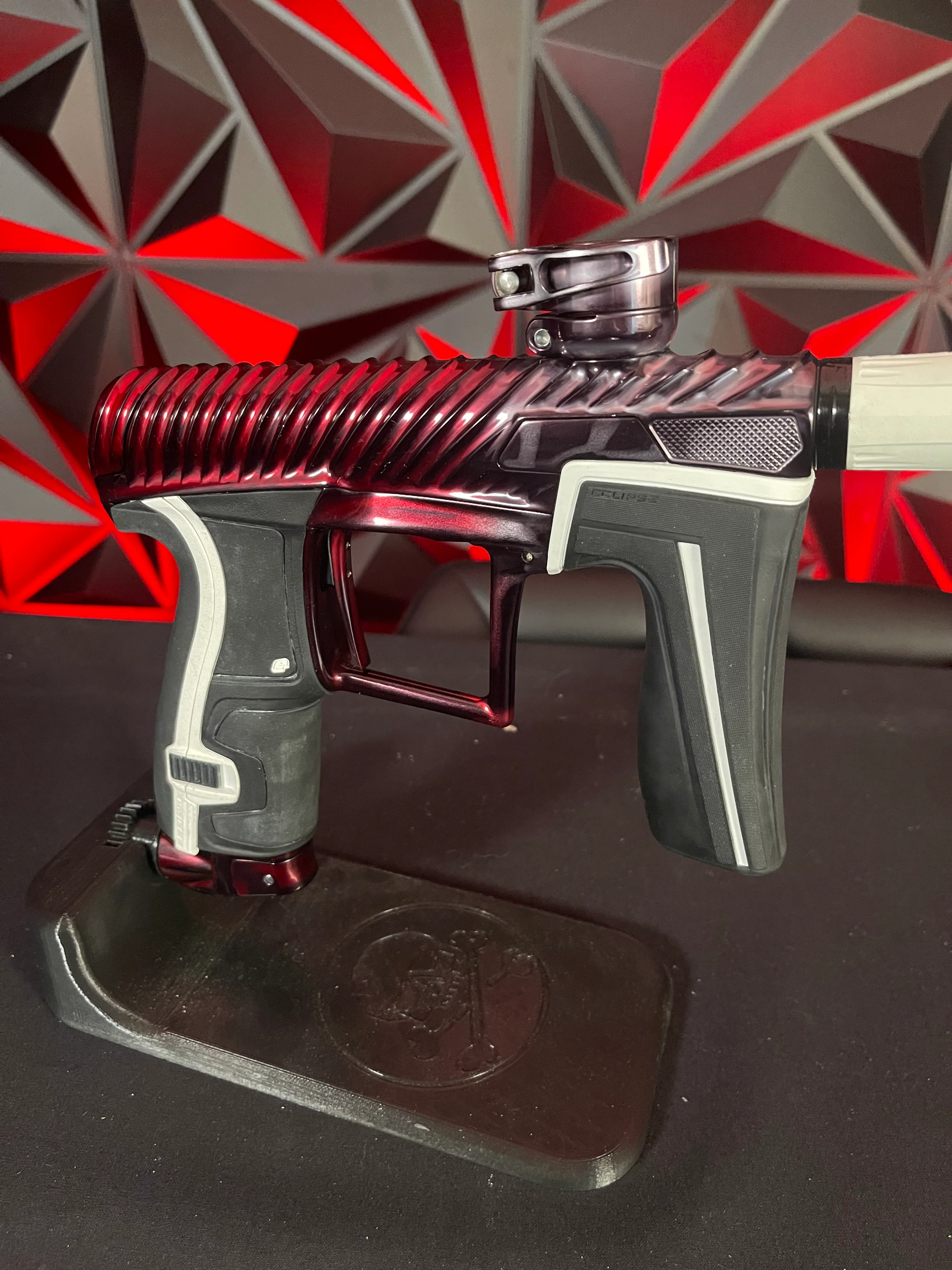 Used Planet Eclipse Geo 4 Twister Paintball Gun - Red/Grey Acid Wash - Image 3